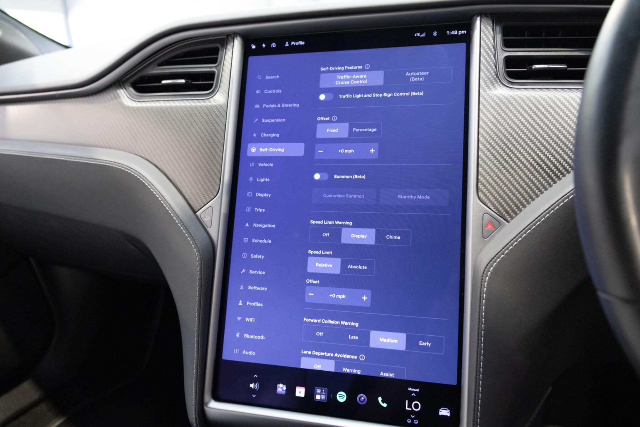 Tesla Model S - Image 19