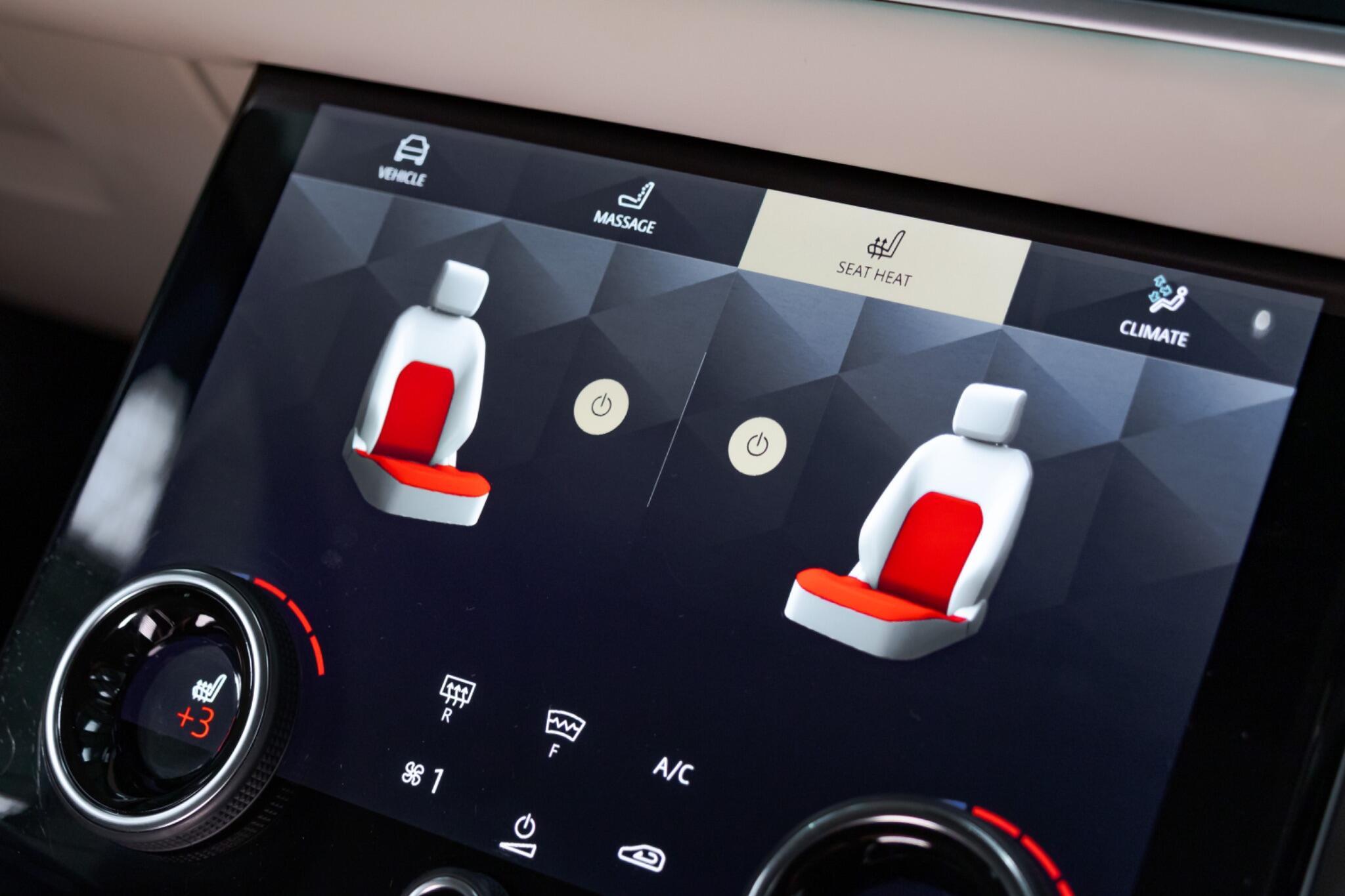 Land Rover Range Rover Velar - Image 42