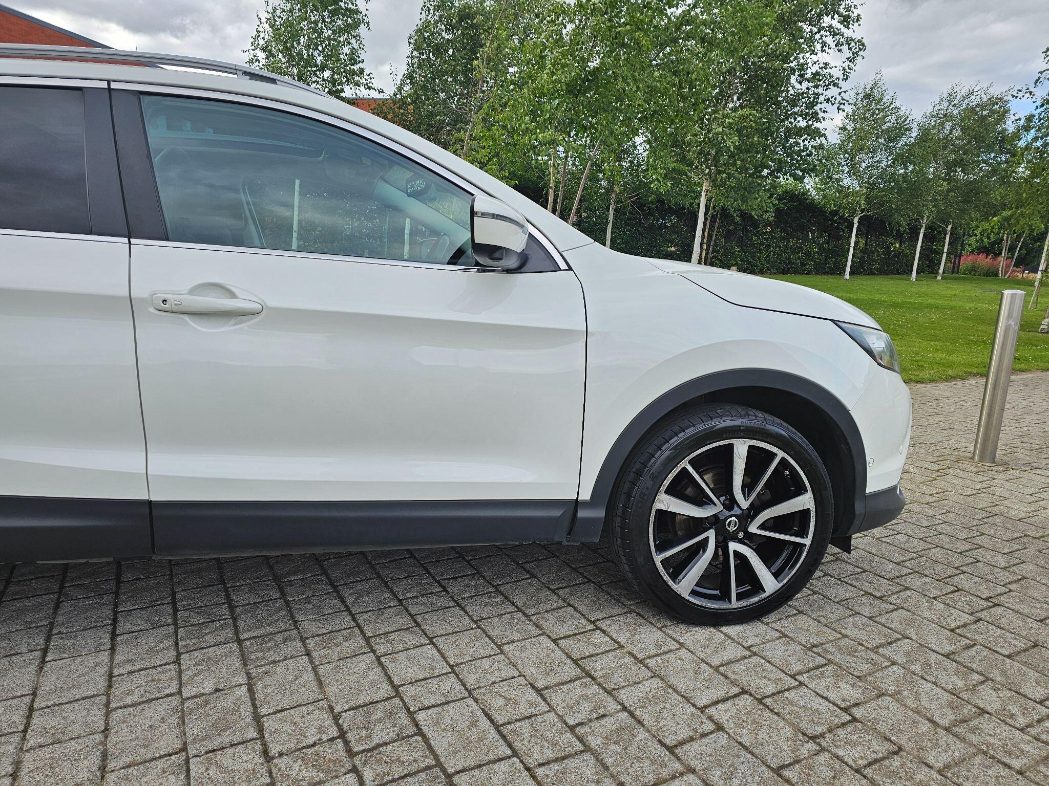 Nissan Qashqai - Image 9