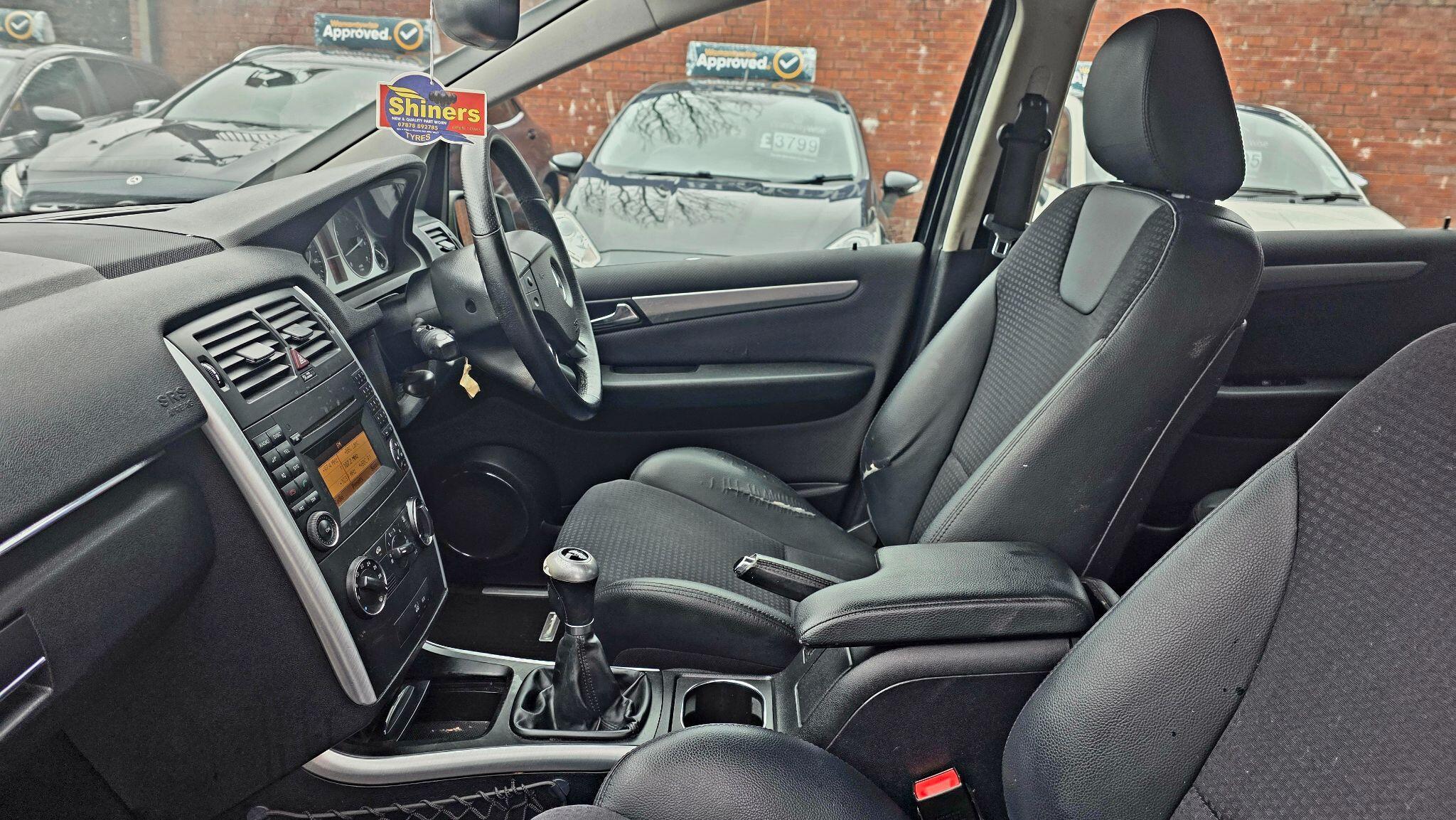 Mercedes B Class - Image 13