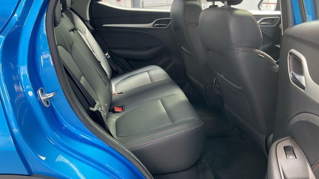 MG MG ZS - Image 6
