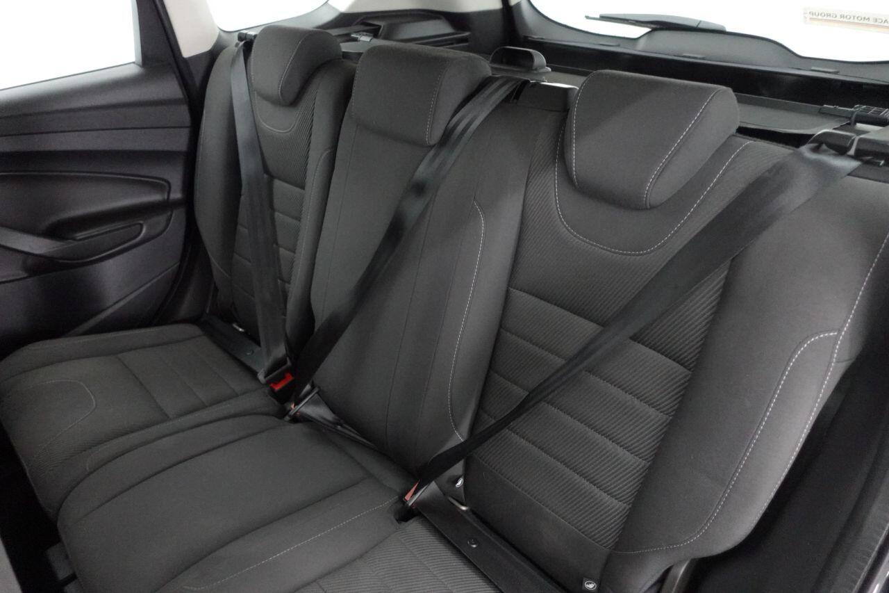 Ford Kuga - Image 20