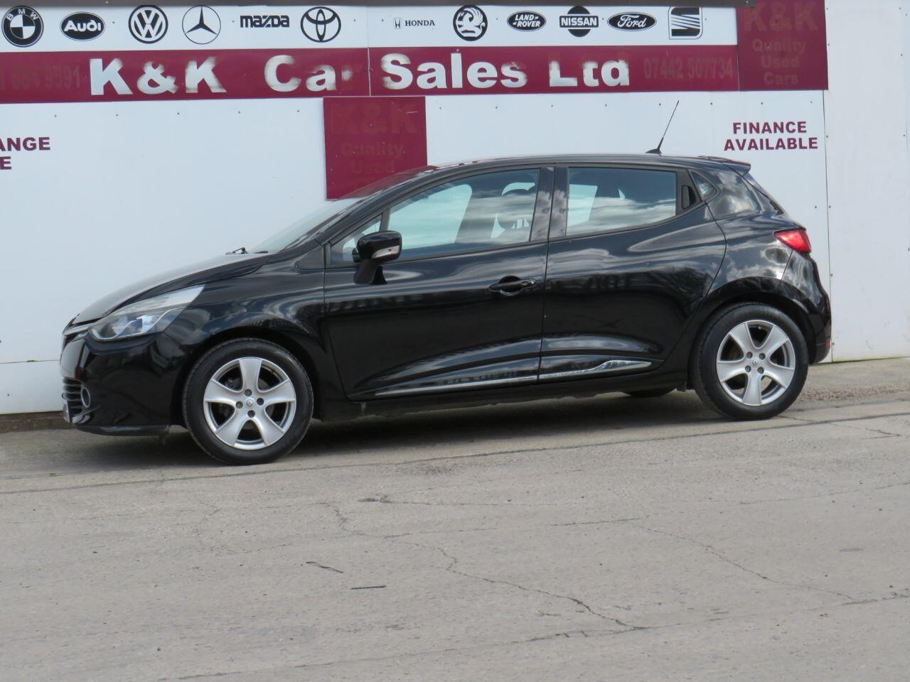 Renault Clio - Image 28