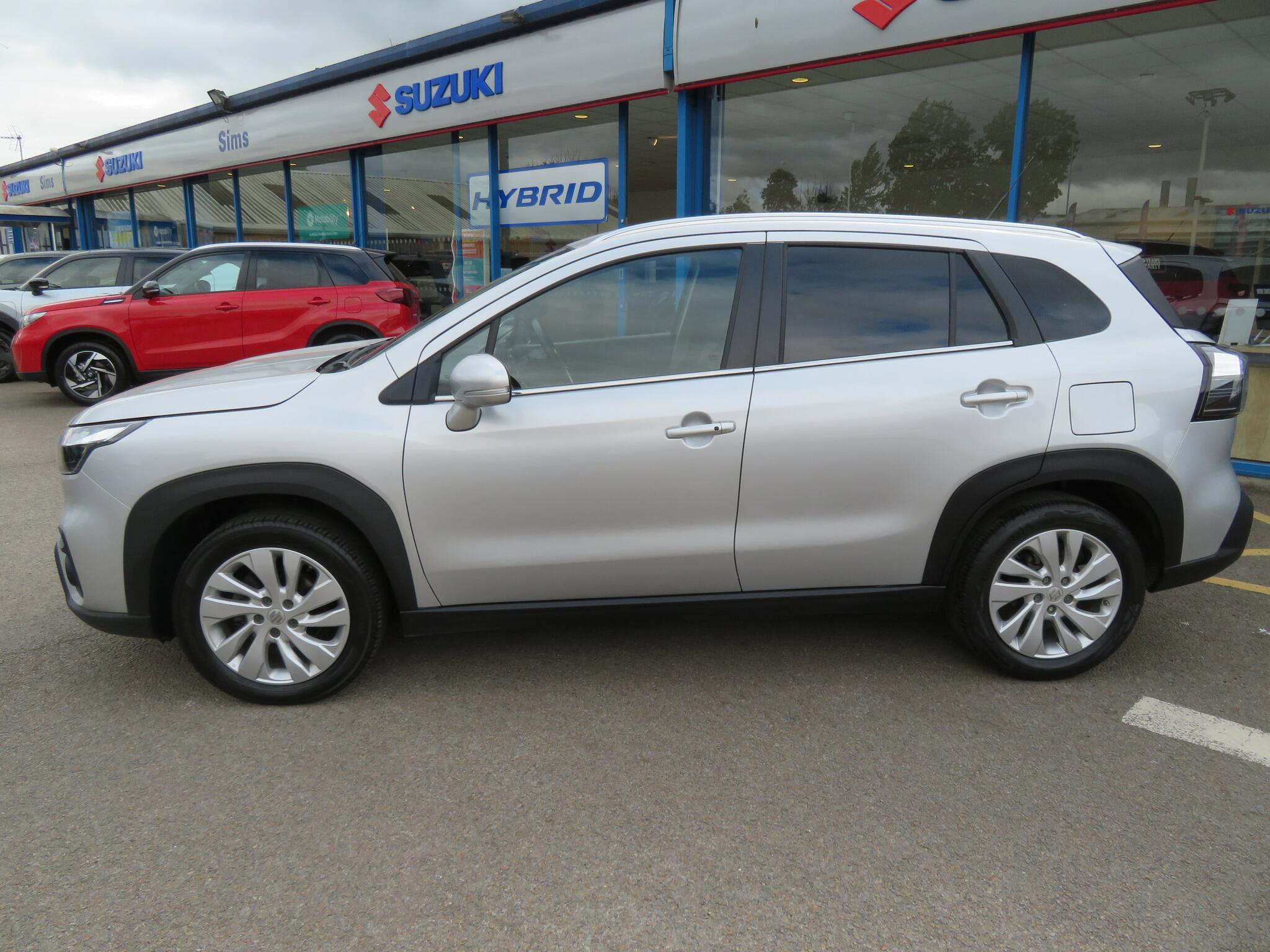 Suzuki S-Cross - Image 8
