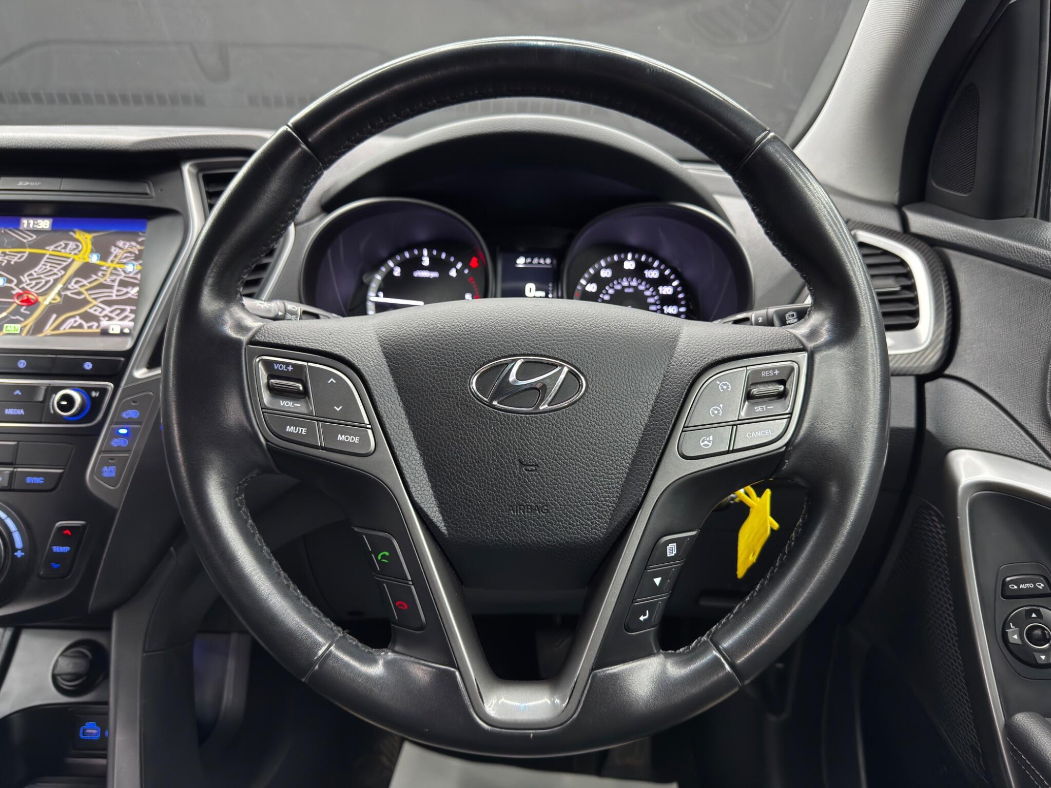 Hyundai Santa Fe - Image 20