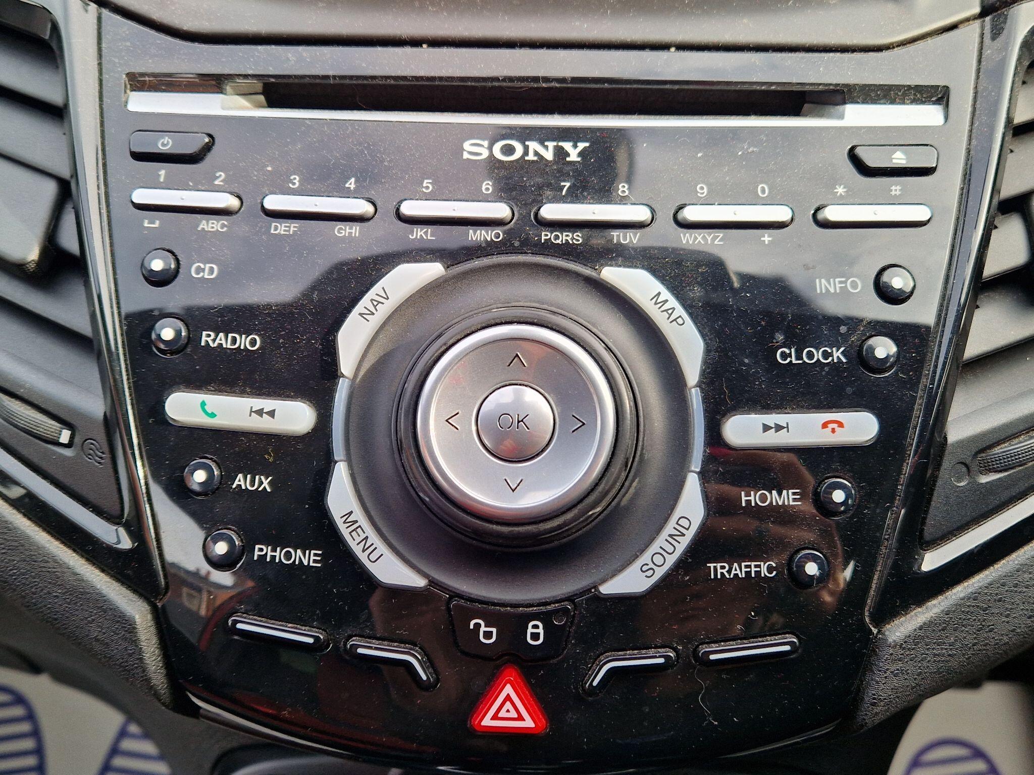 Ford Fiesta - Image 50