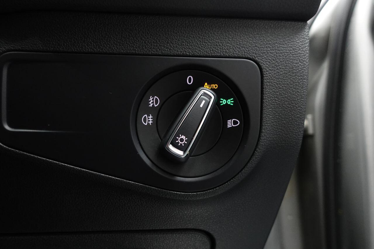 Volkswagen Tiguan - Image 43