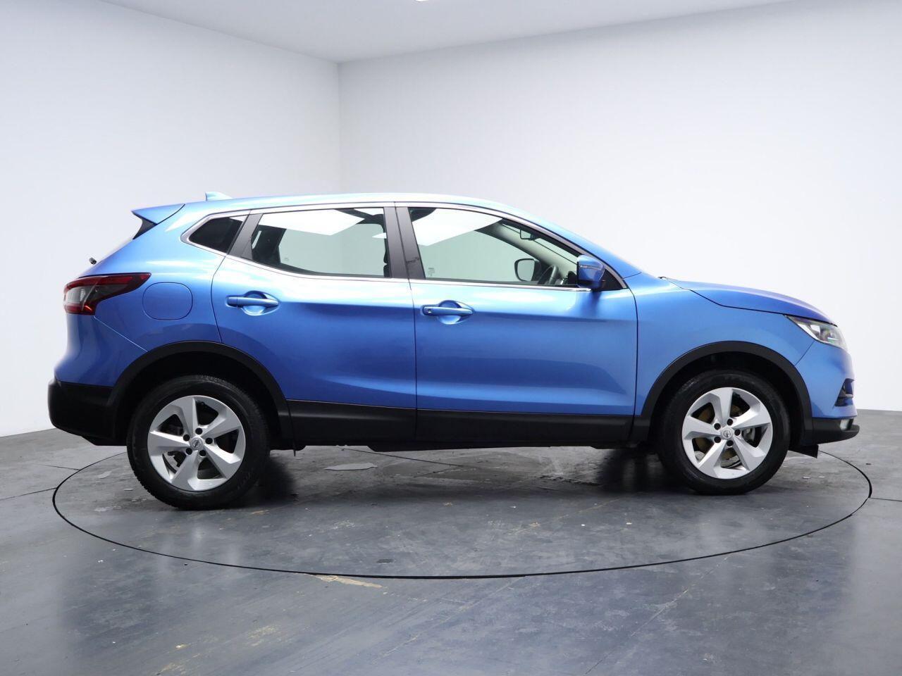 Nissan Qashqai - Image 13