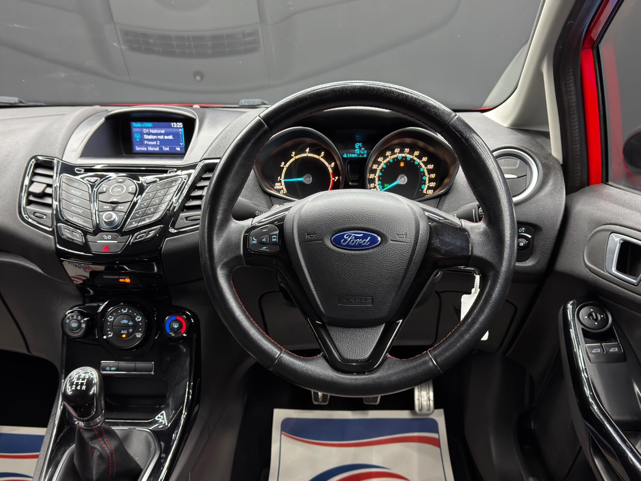 Ford Fiesta - Image 24