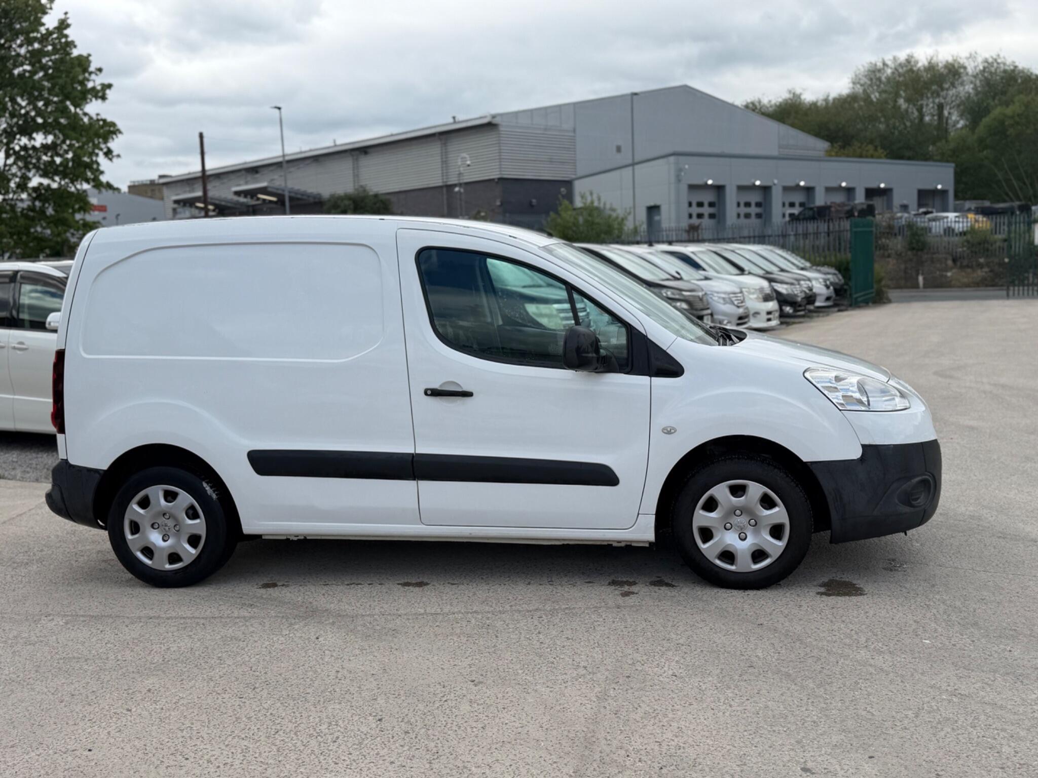 Peugeot Partner - Image 4