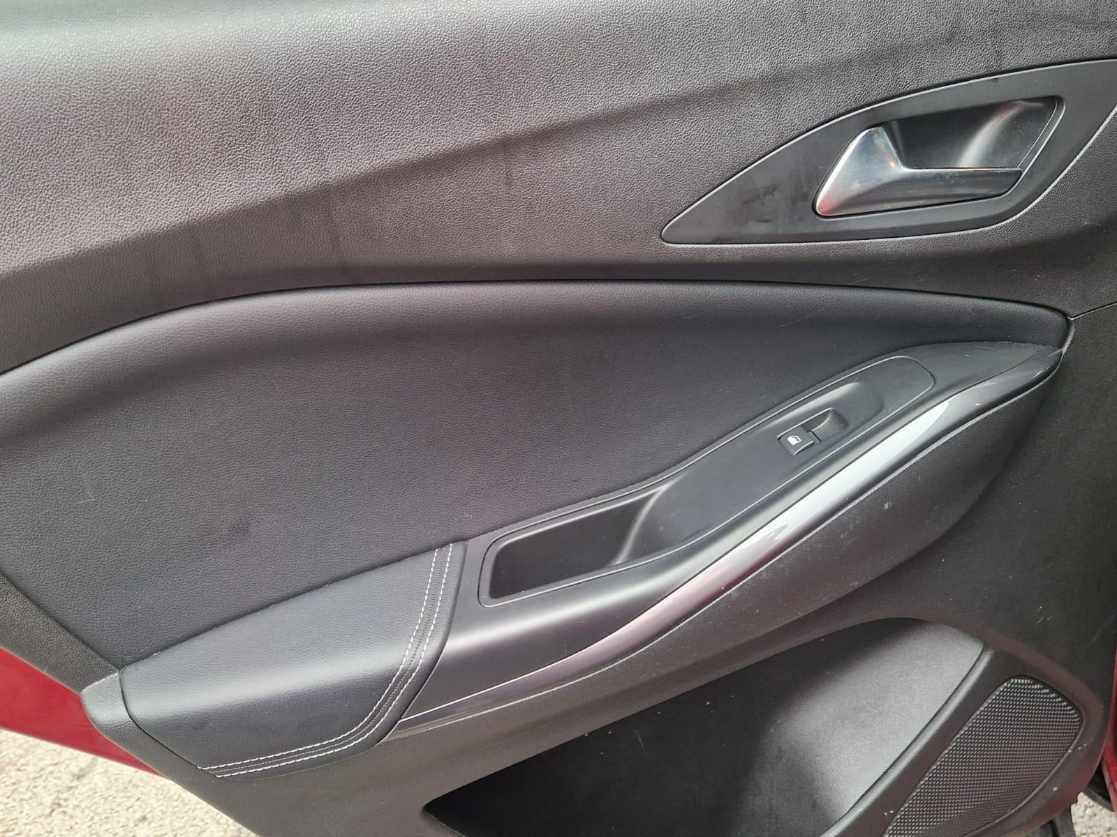 Vauxhall Grandland X - Image 39