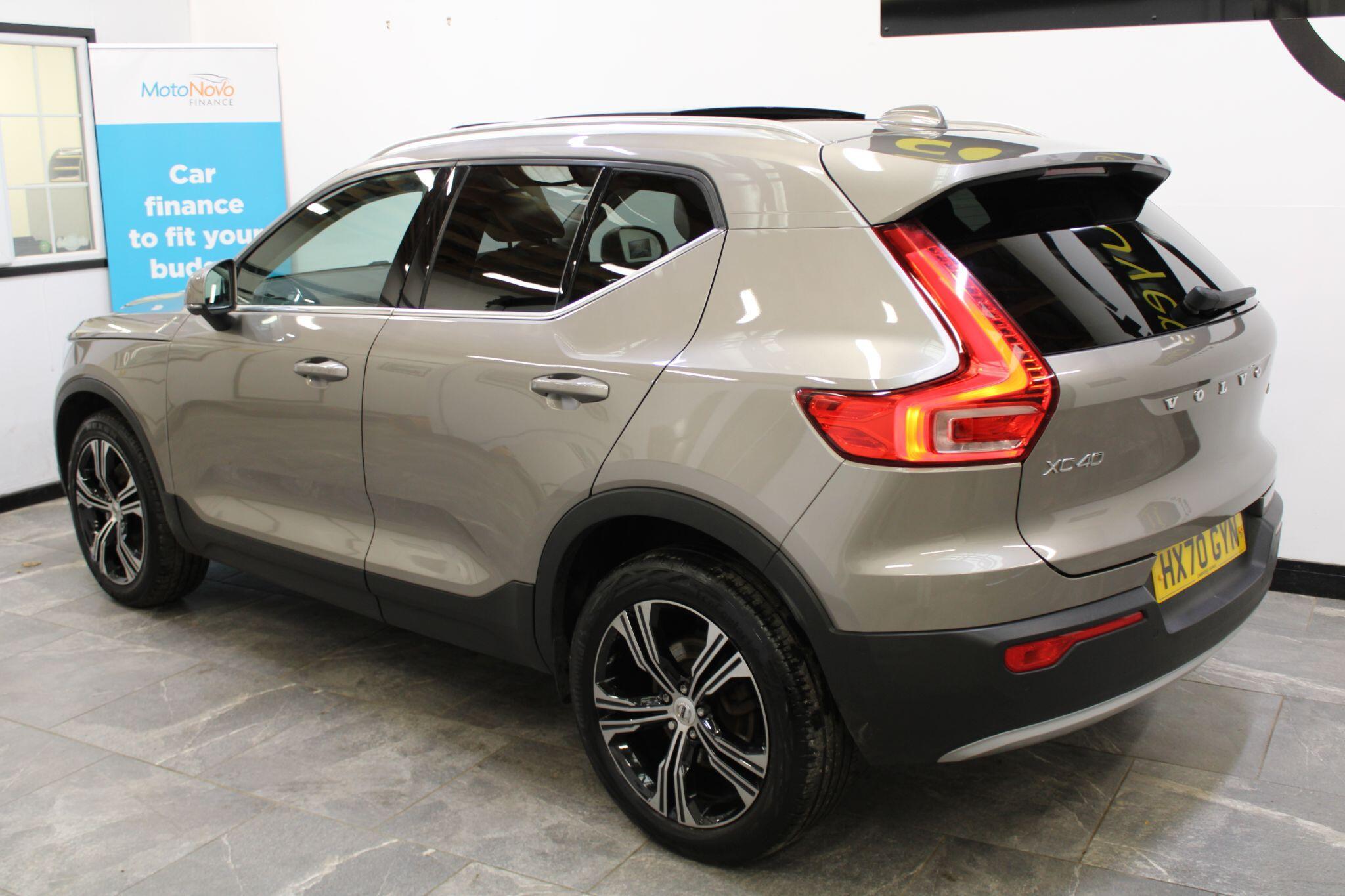 Volvo XC40 - Image 20