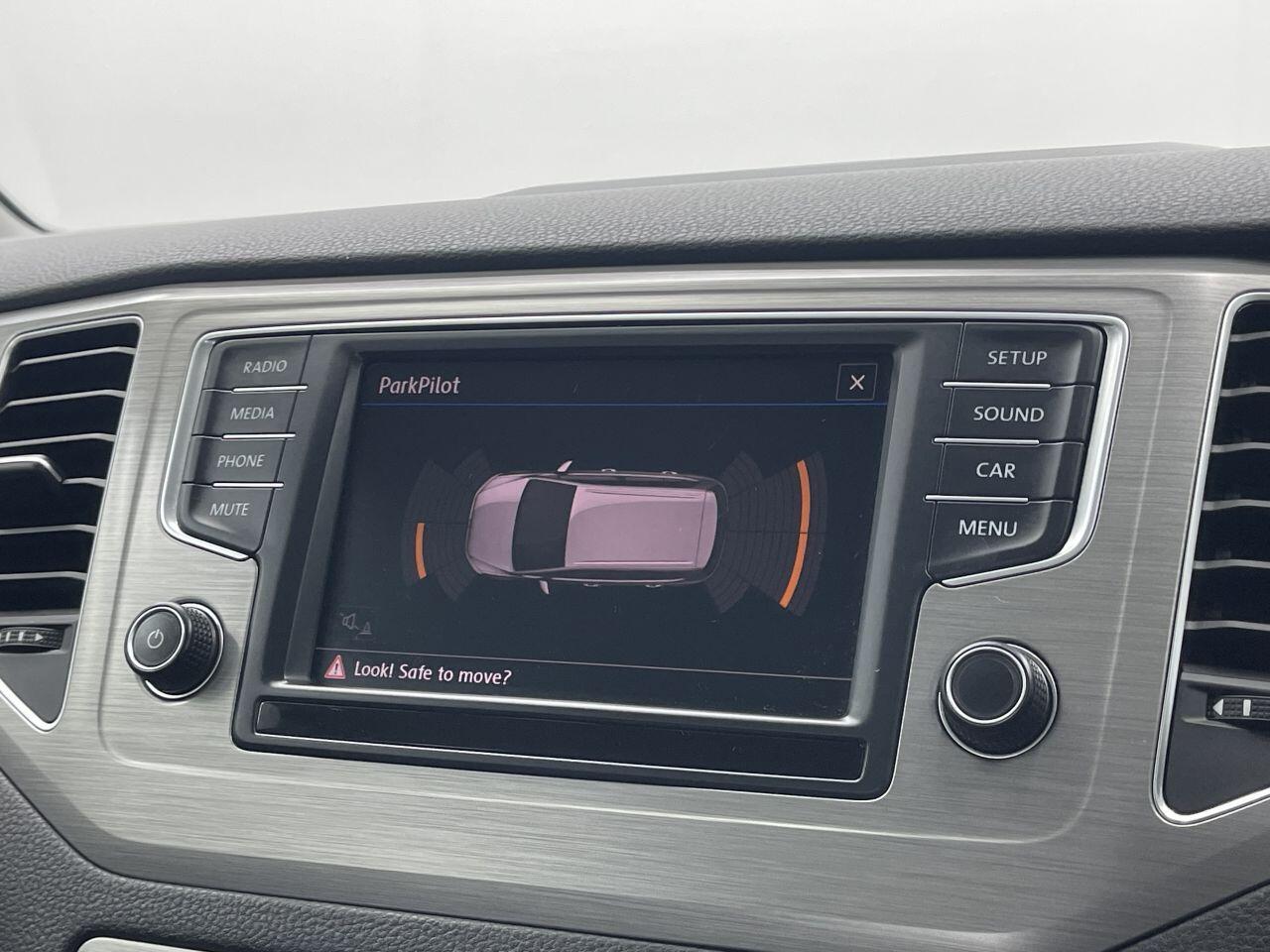 Volkswagen GOLF SV - Image 30