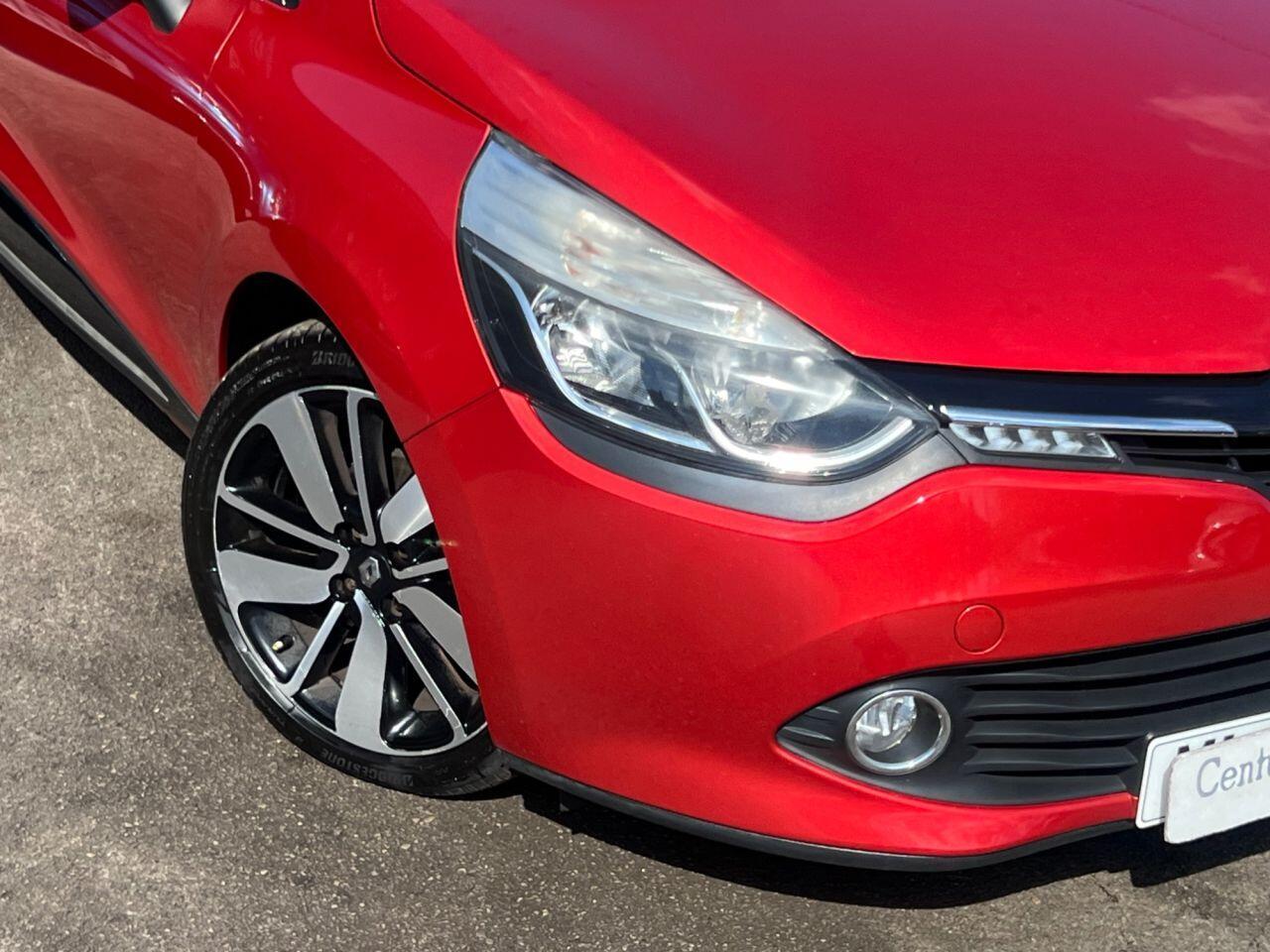 Renault Clio - Image 8