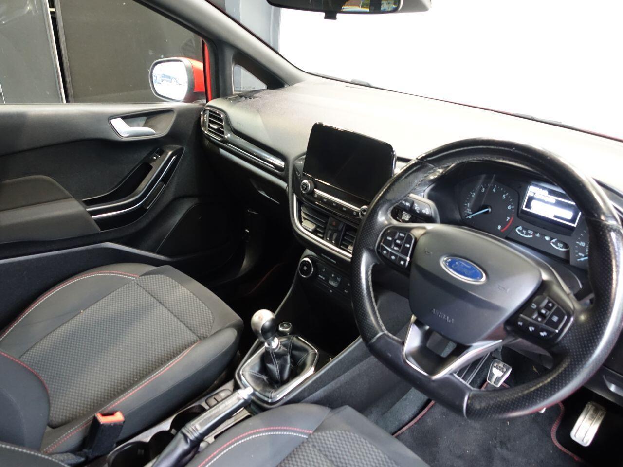 Ford Fiesta - Image 2
