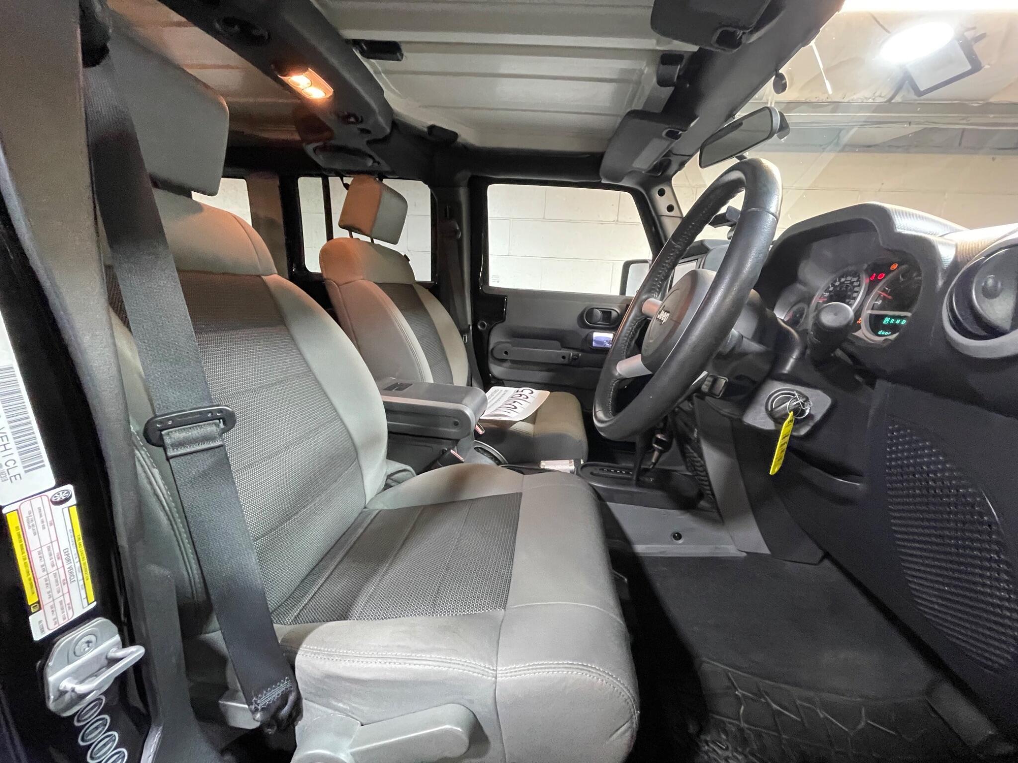 Jeep Wrangler - Image 7