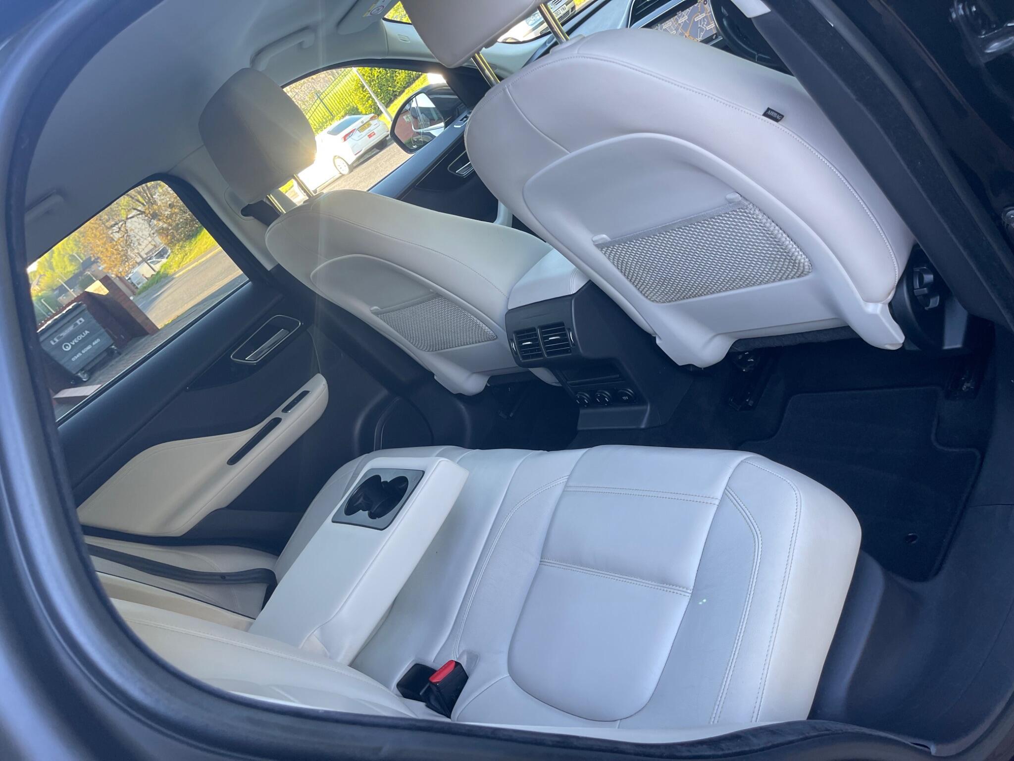 Jaguar F-Pace - Image 26