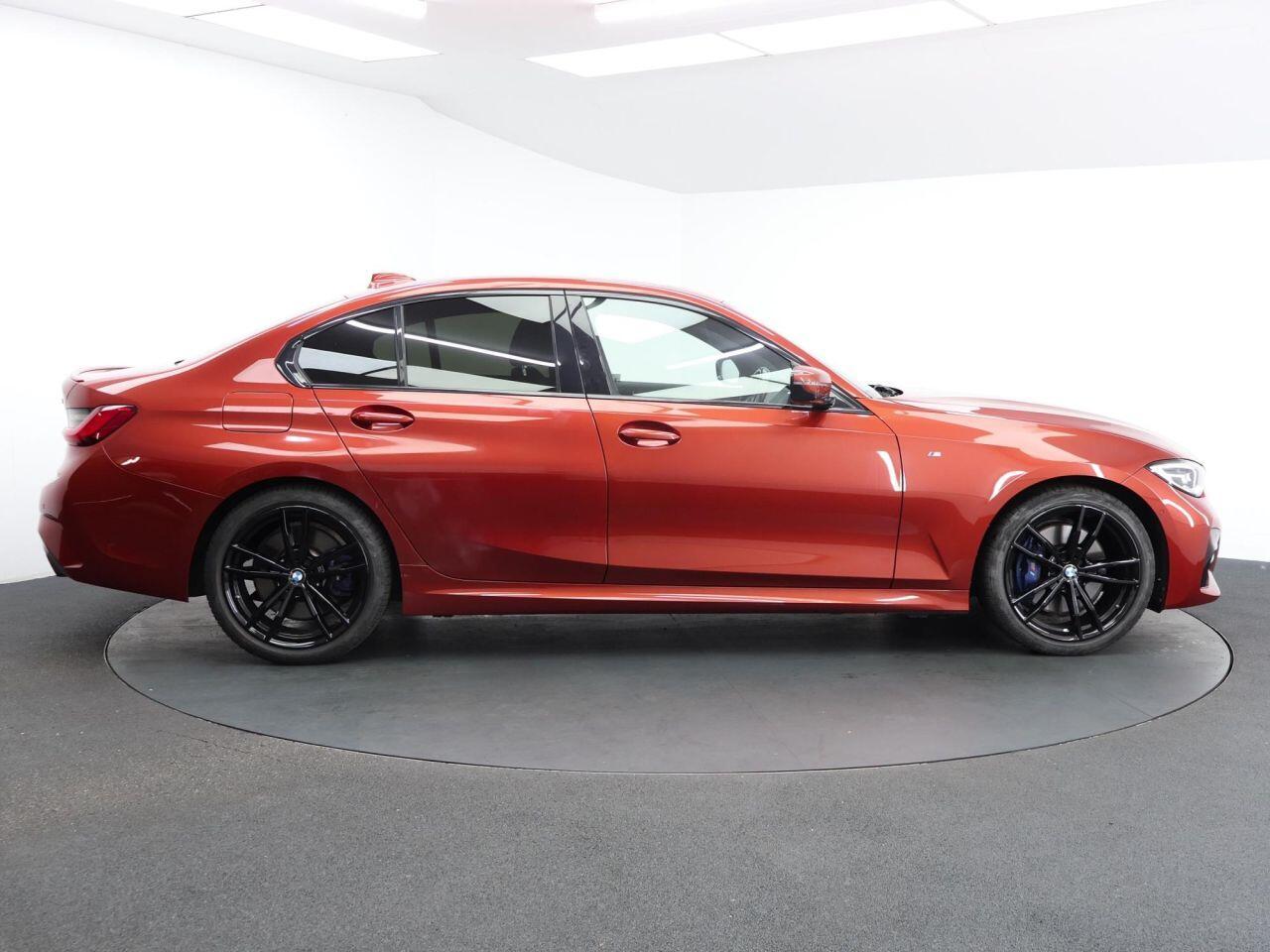 BMW 3 Series - Image 13
