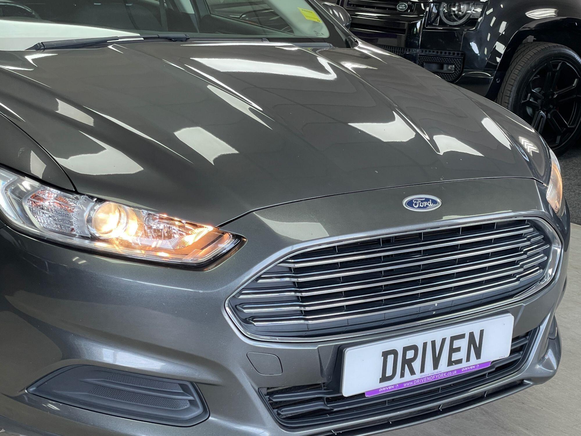 Ford Mondeo - Image 4