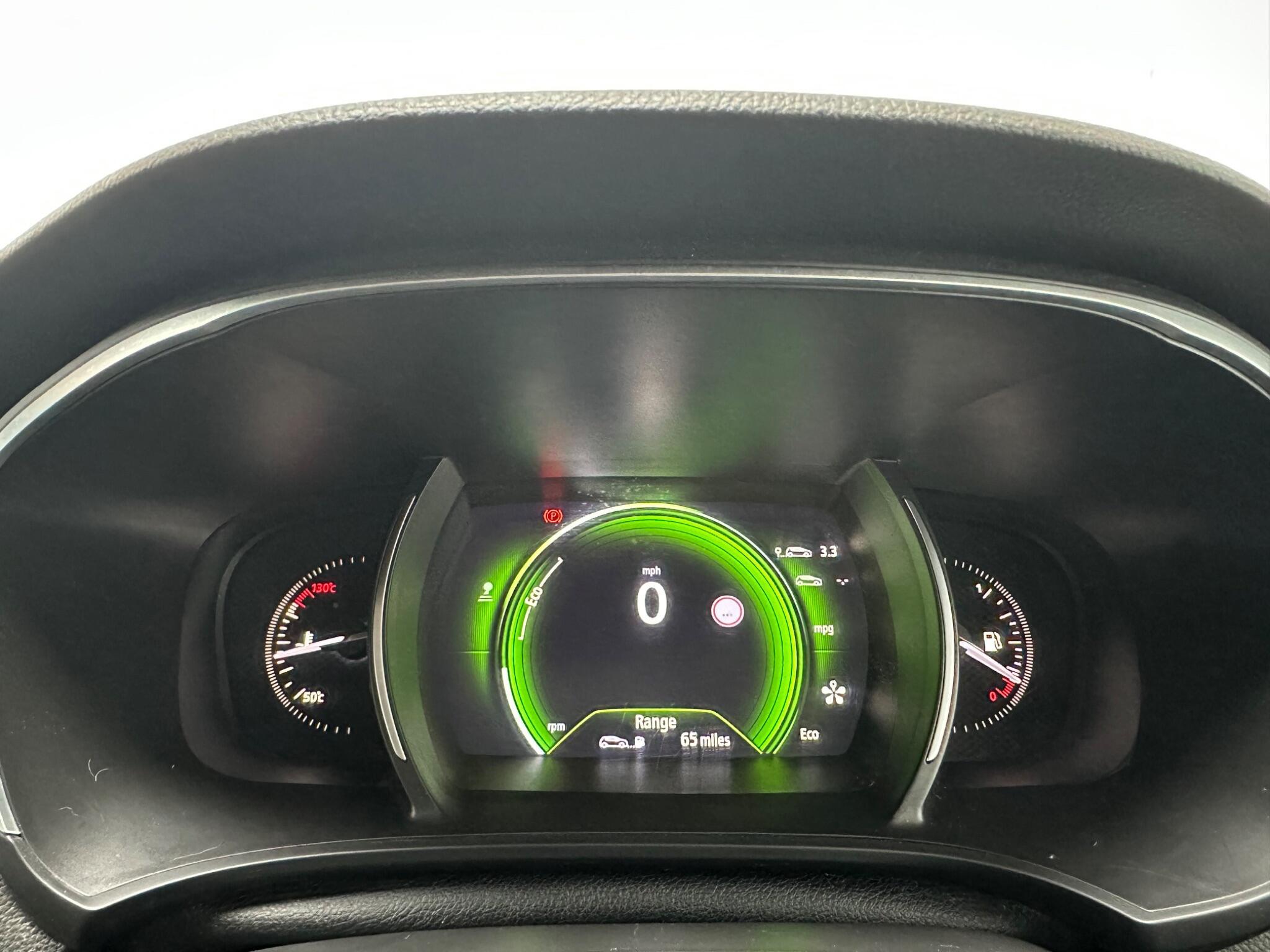 Renault Megane - Image 19
