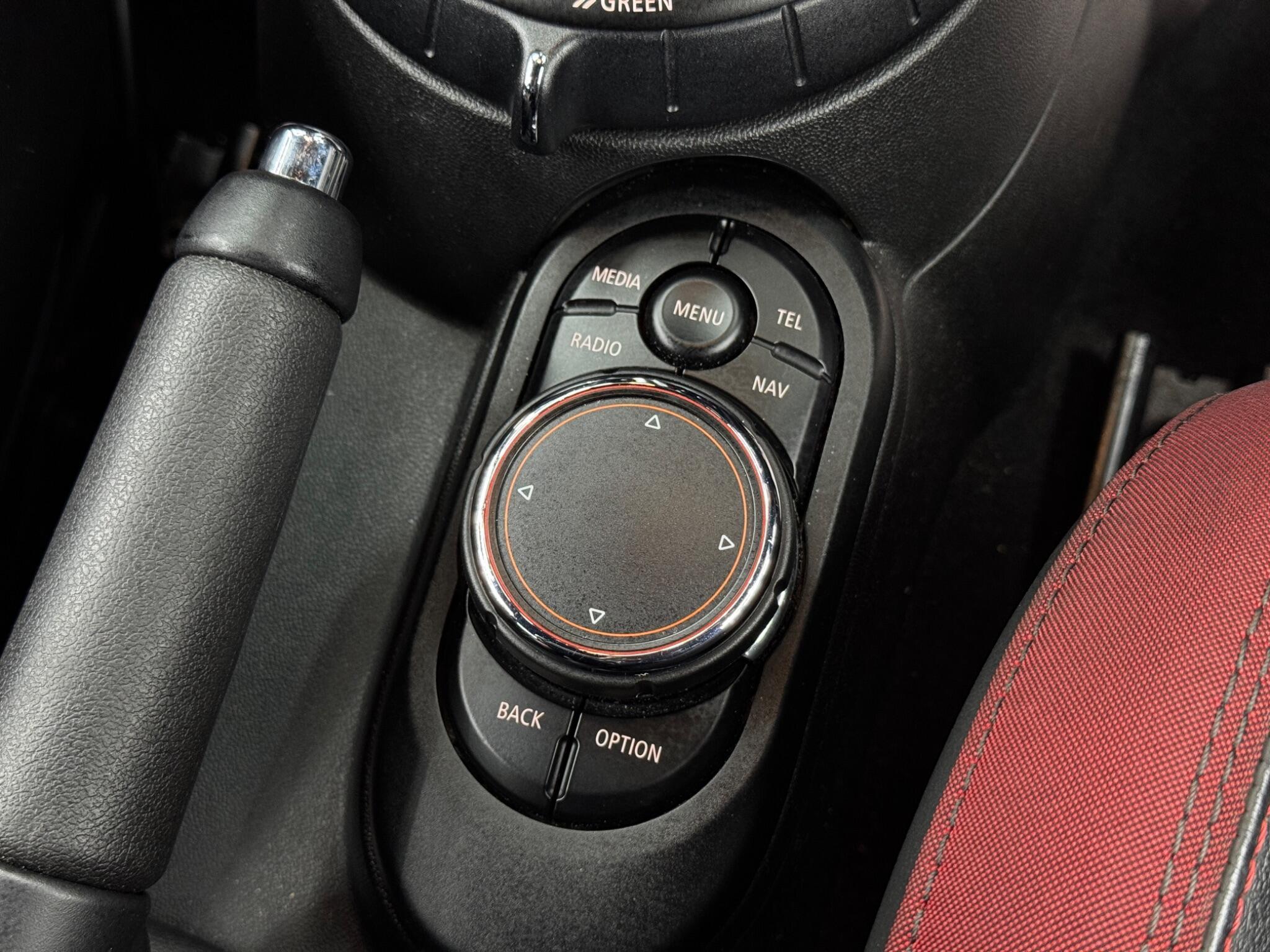 MINI Hatch - Image 24