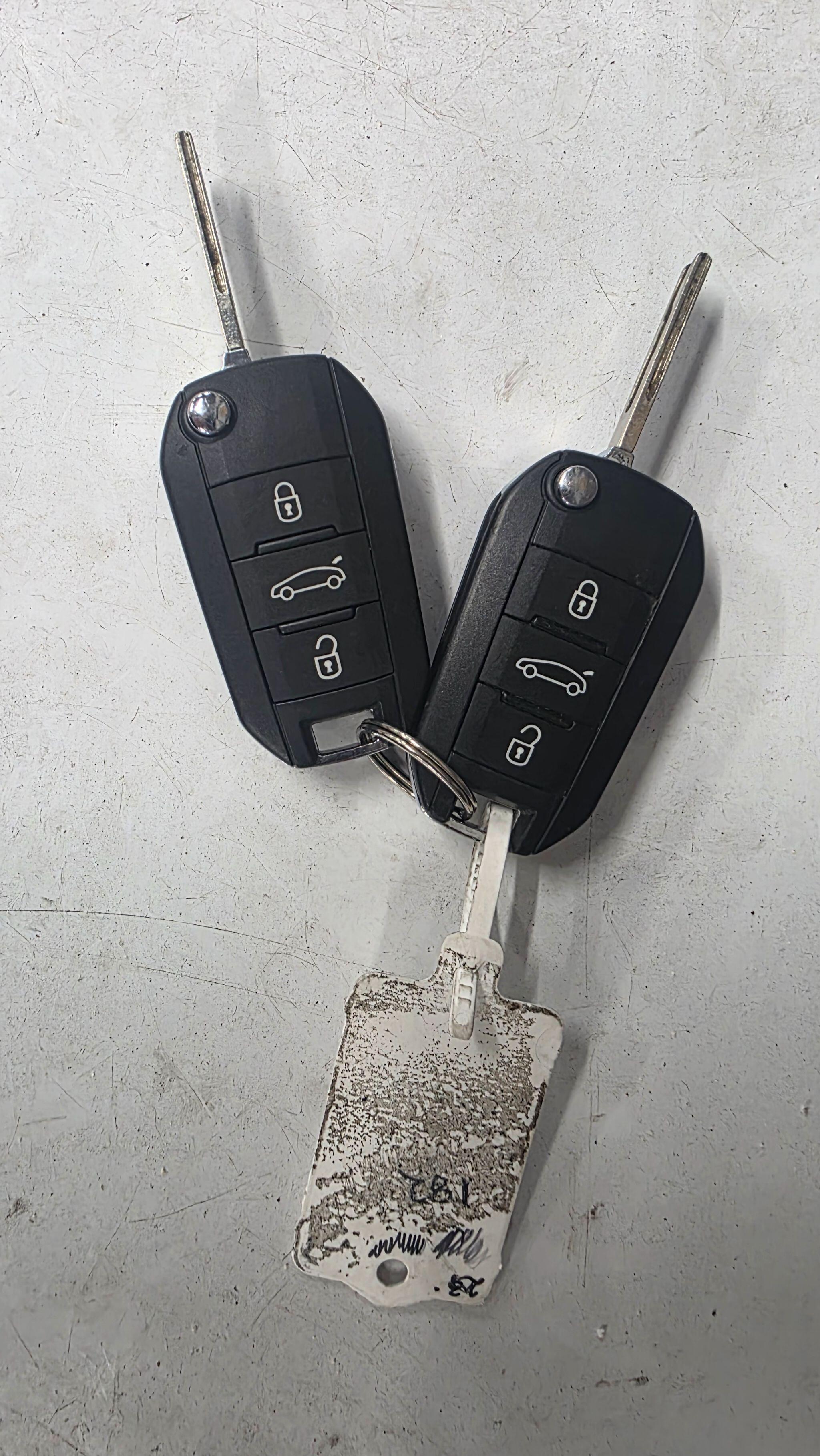 Vauxhall Grandland X - Image 20