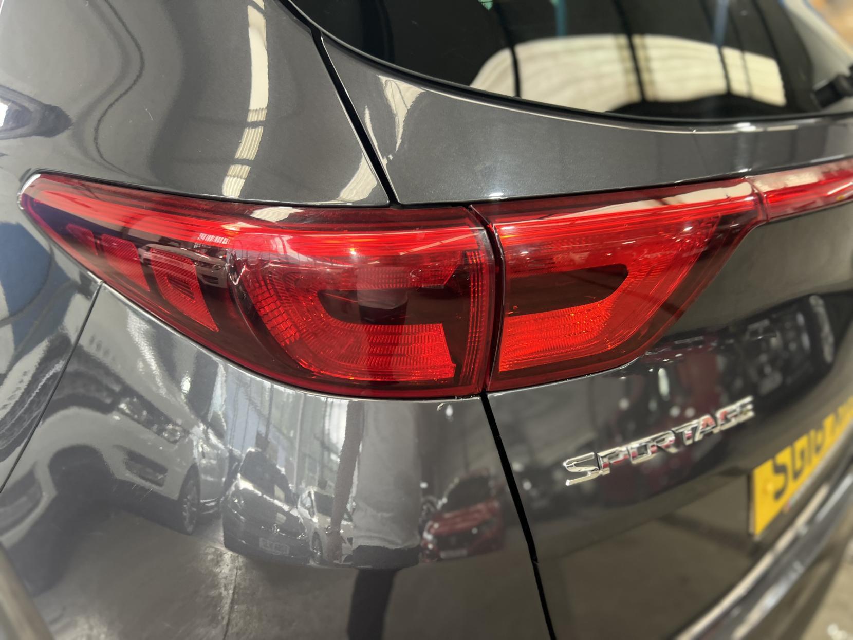 Kia Sportage - Image 17