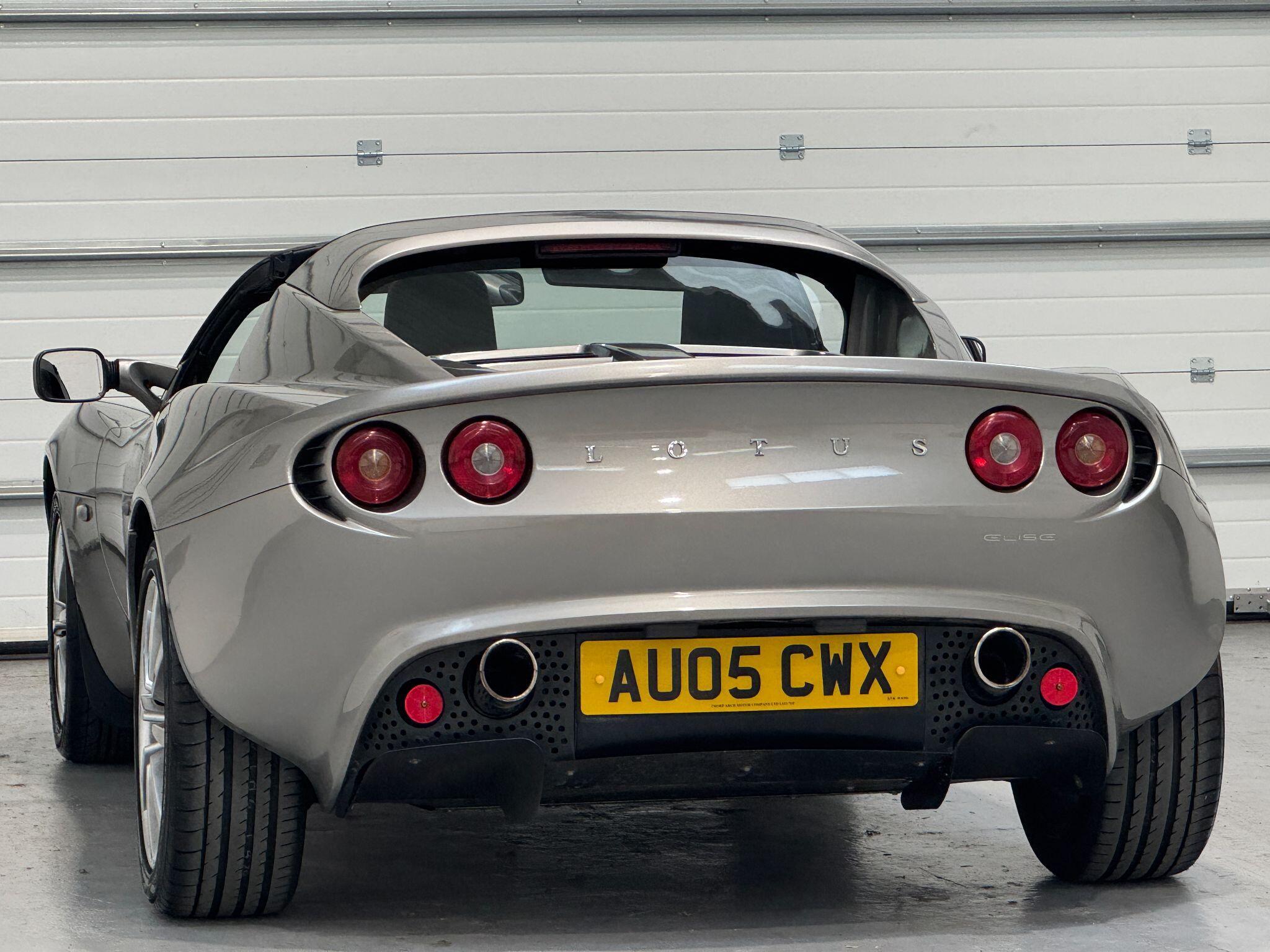 Lotus Elise - Image 16
