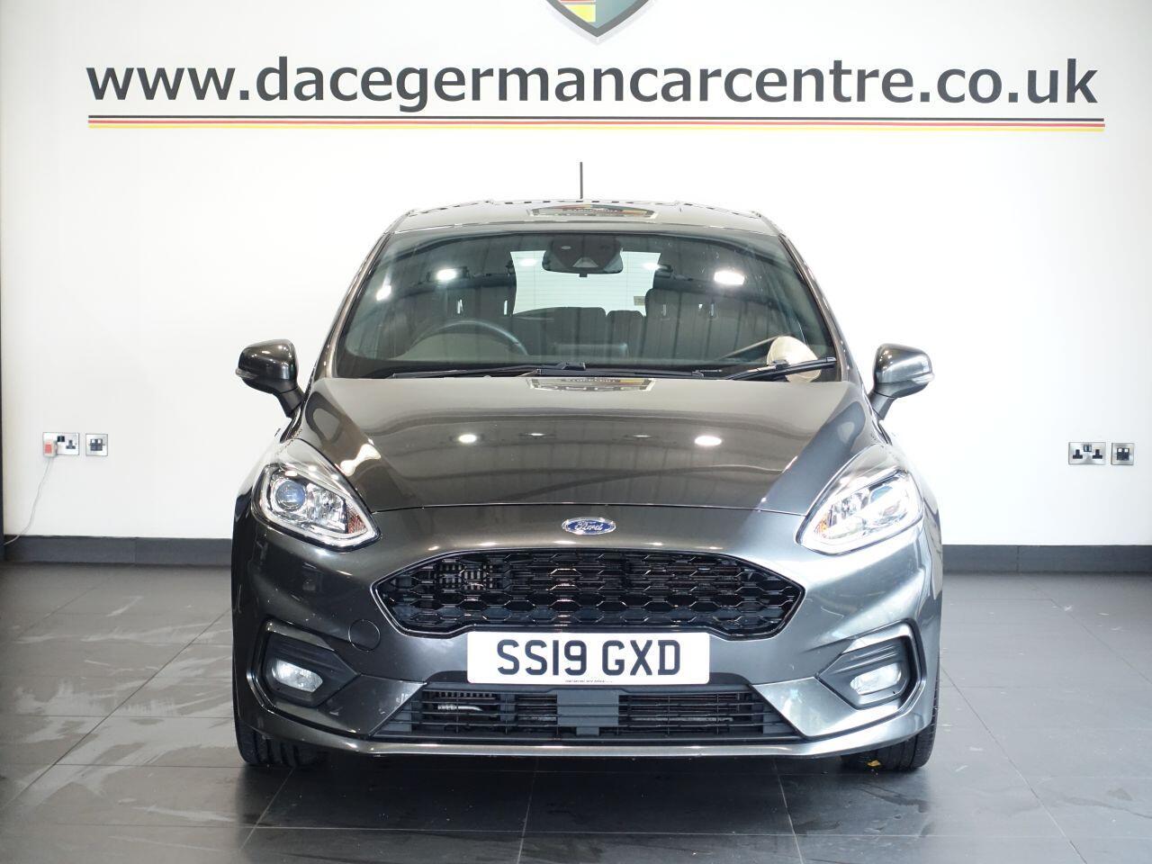 Ford Fiesta - Image 4