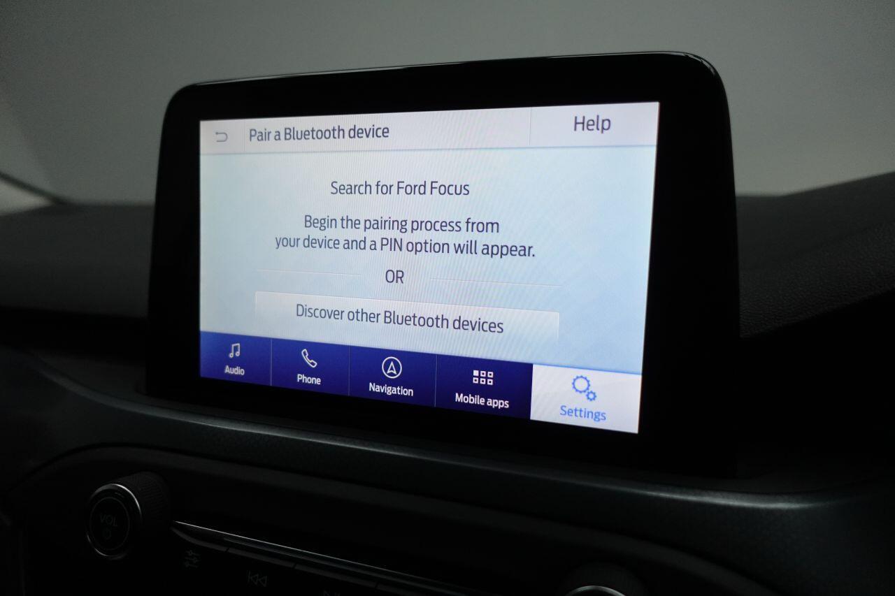 Ford Focus - Image 29