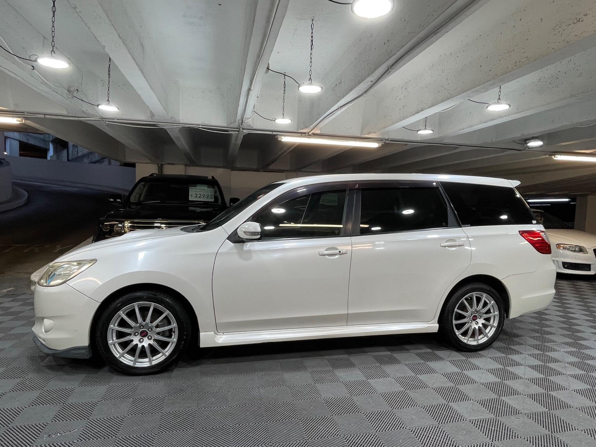 Subaru Exiga - Image 2