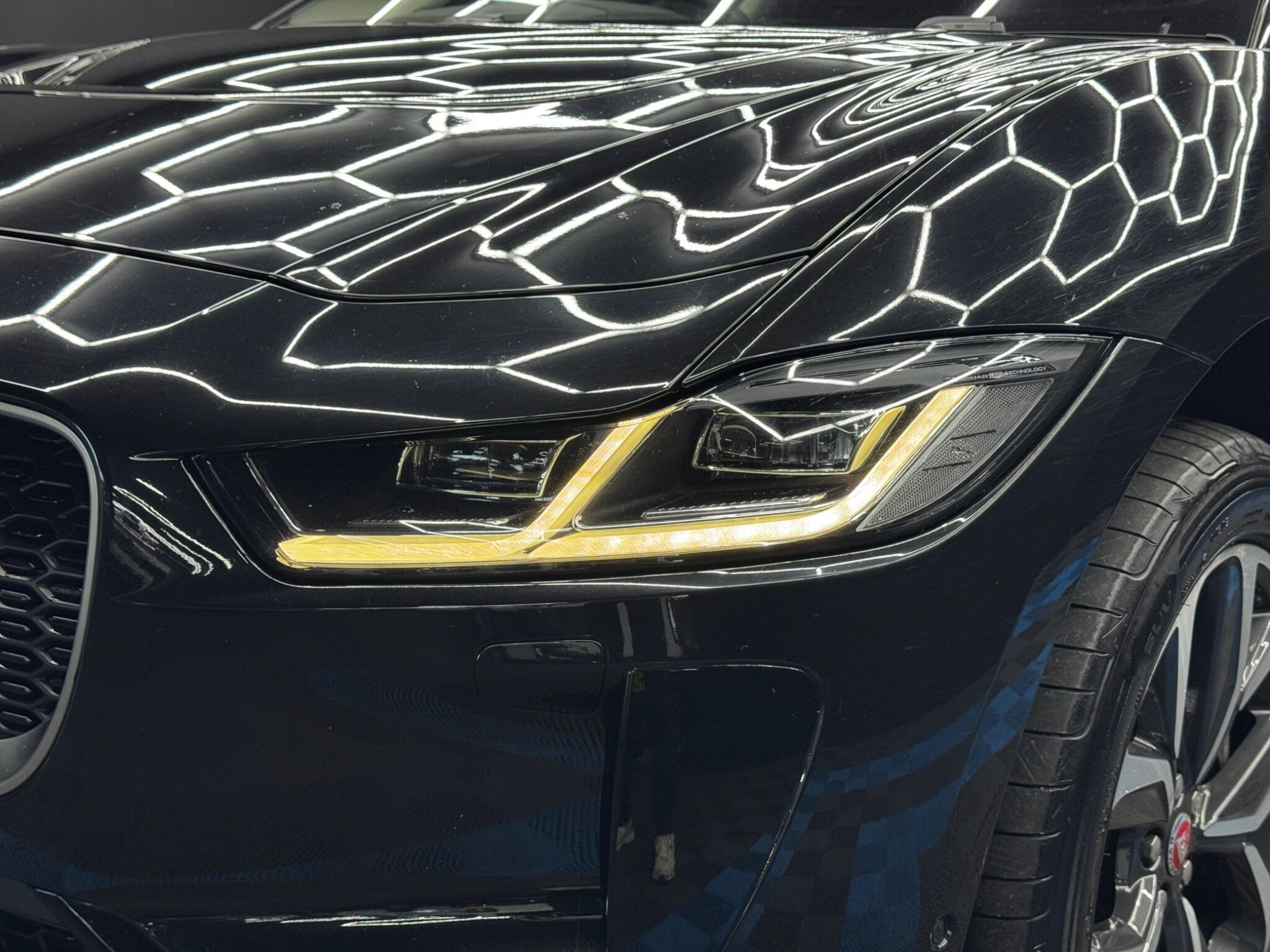 Jaguar I-Pace - Image 48