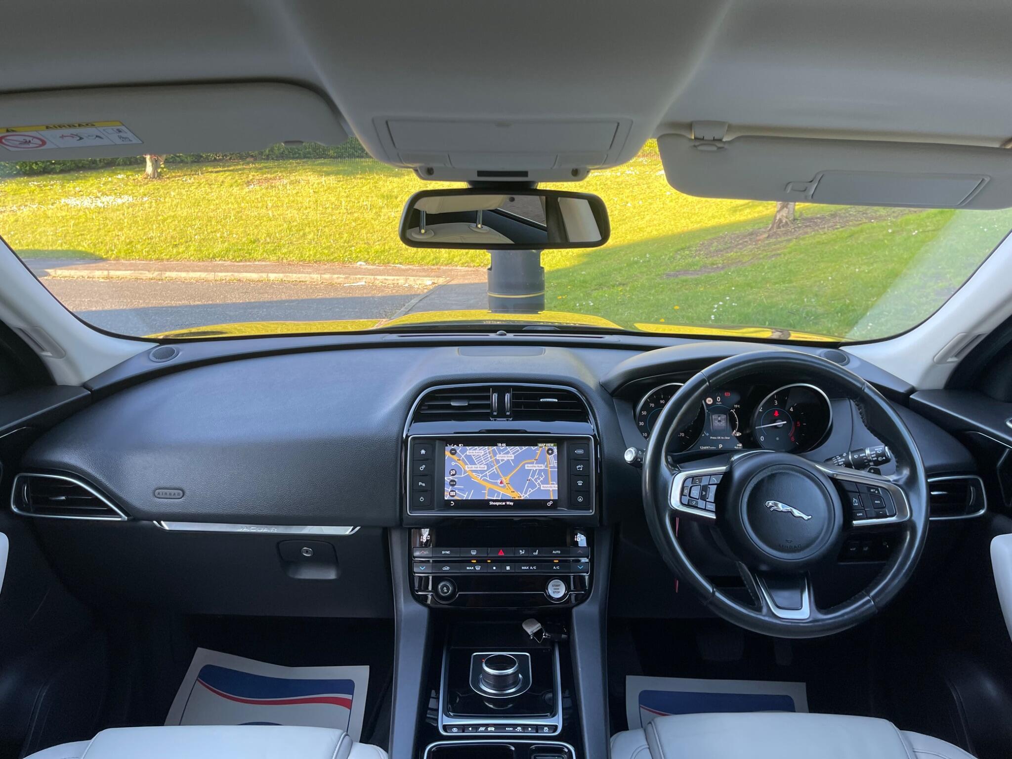 Jaguar F-Pace - Image 37