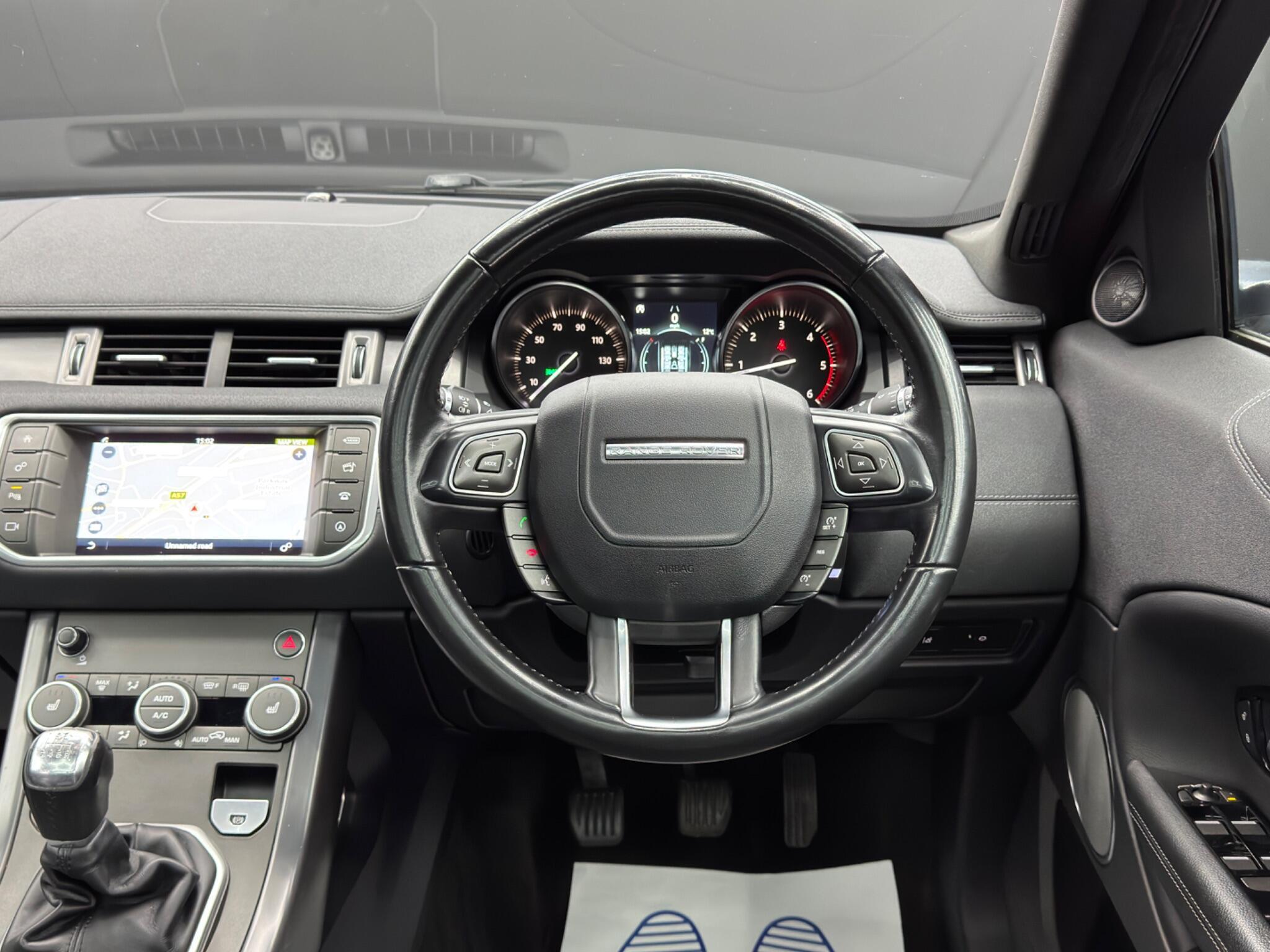 Land Rover Range Rover Evoque - Image 18