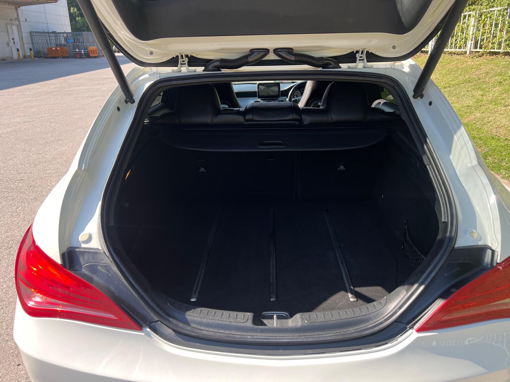 Mercedes CLA - Image 41