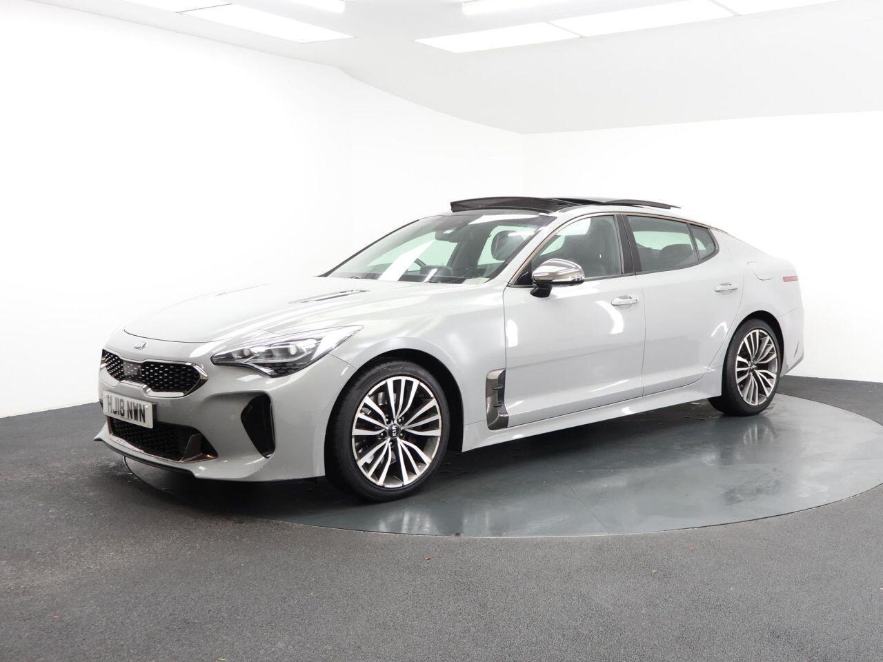 Kia Stinger - Image 6