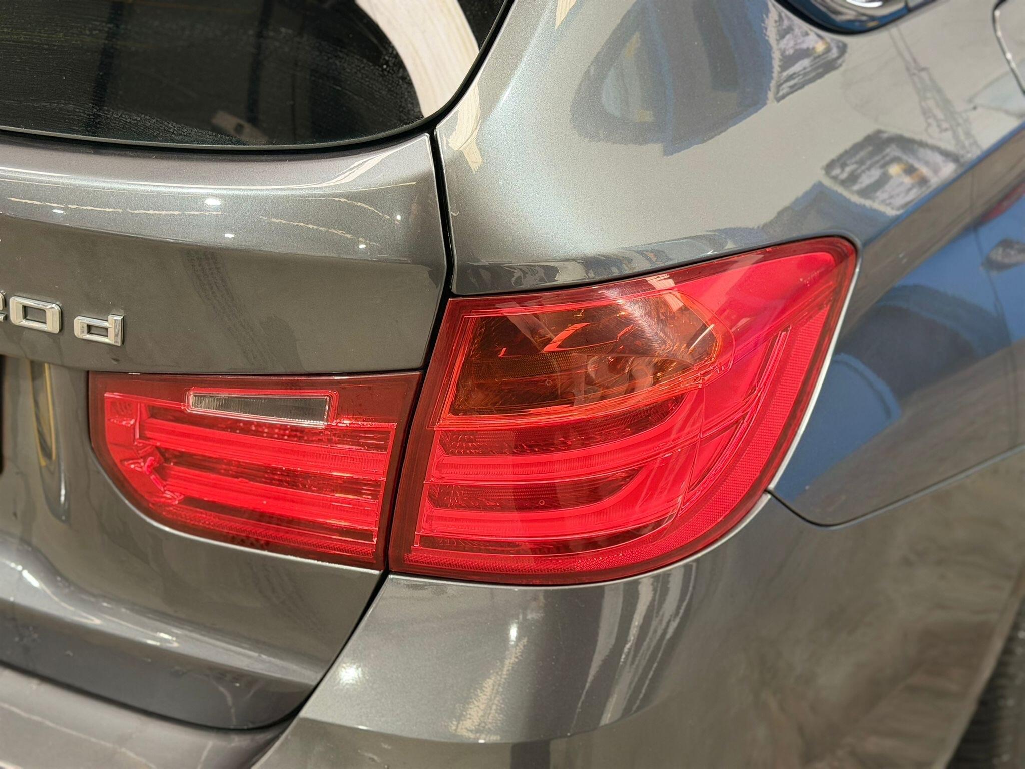 BMW 3 Series - Image 29