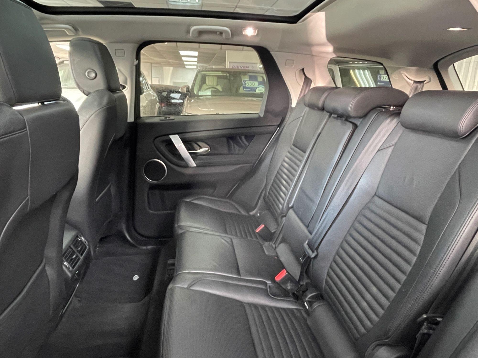 Land Rover DISCOVERY SPORT - Image 29