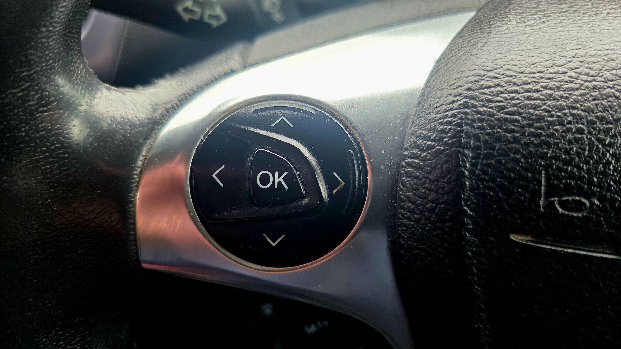 Ford Transit Connect - Image 26