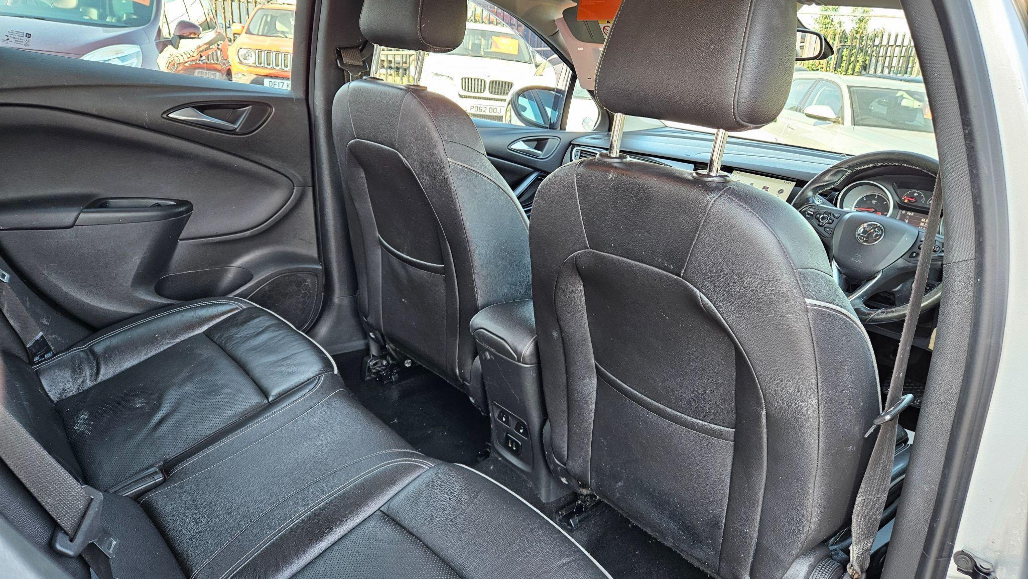 Vauxhall Astra - Image 38