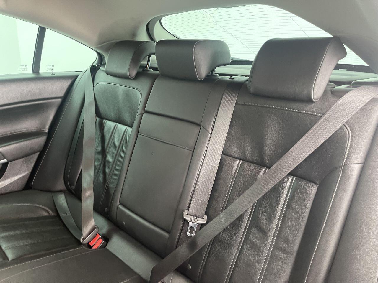 Vauxhall Insignia - Image 14