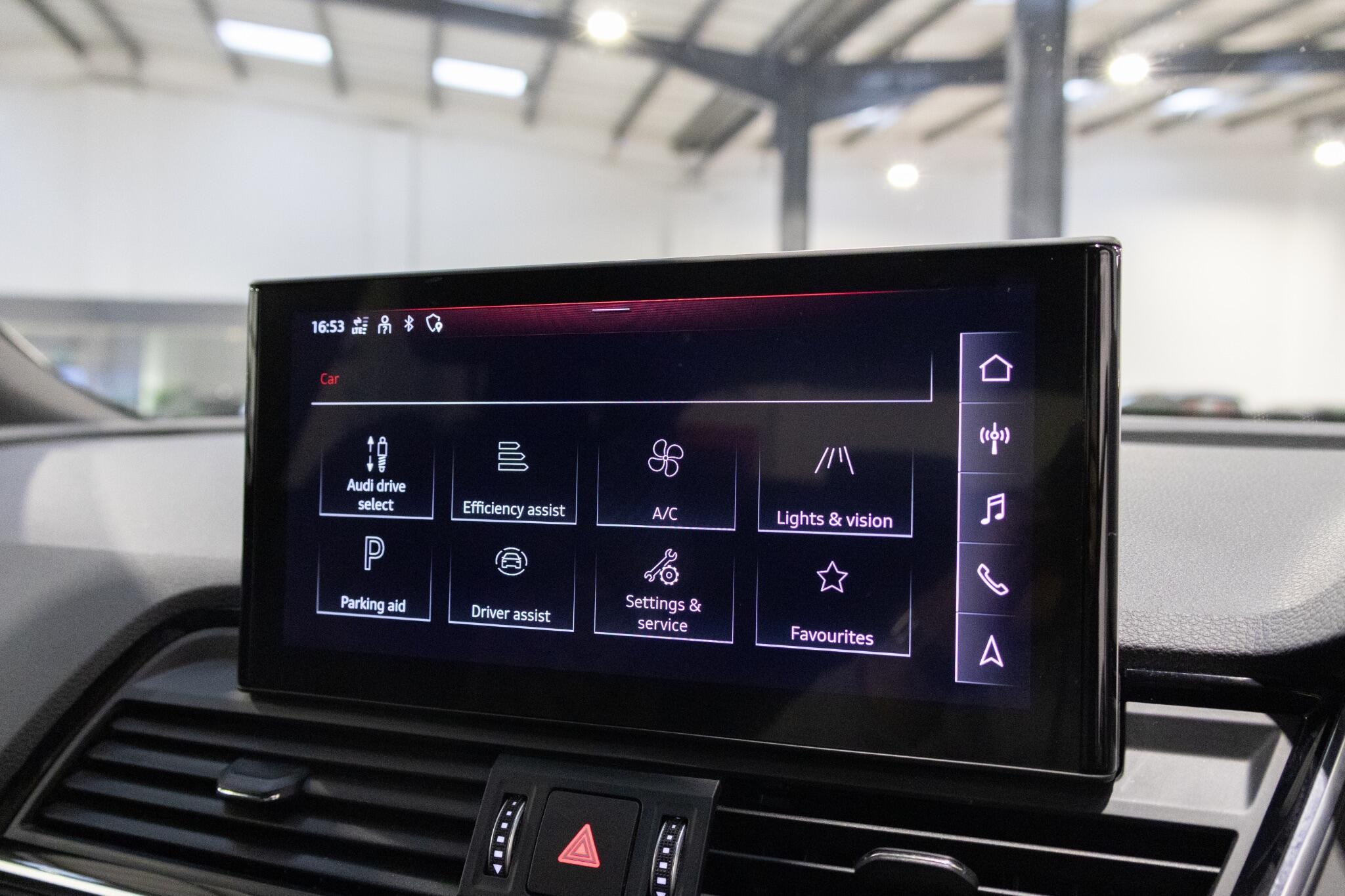 Audi Q5 - Image 16