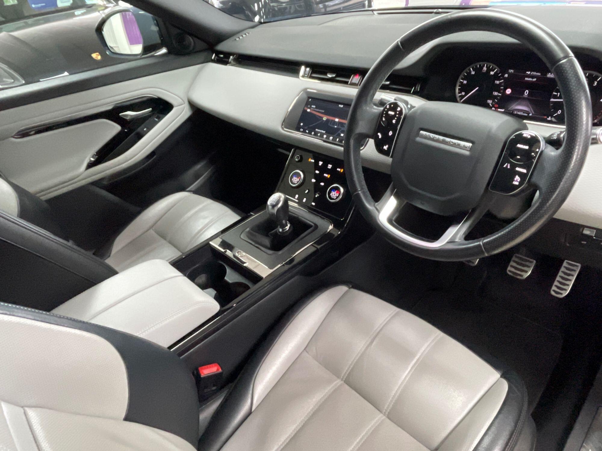 Land Rover Range Rover Evoque - Image 20