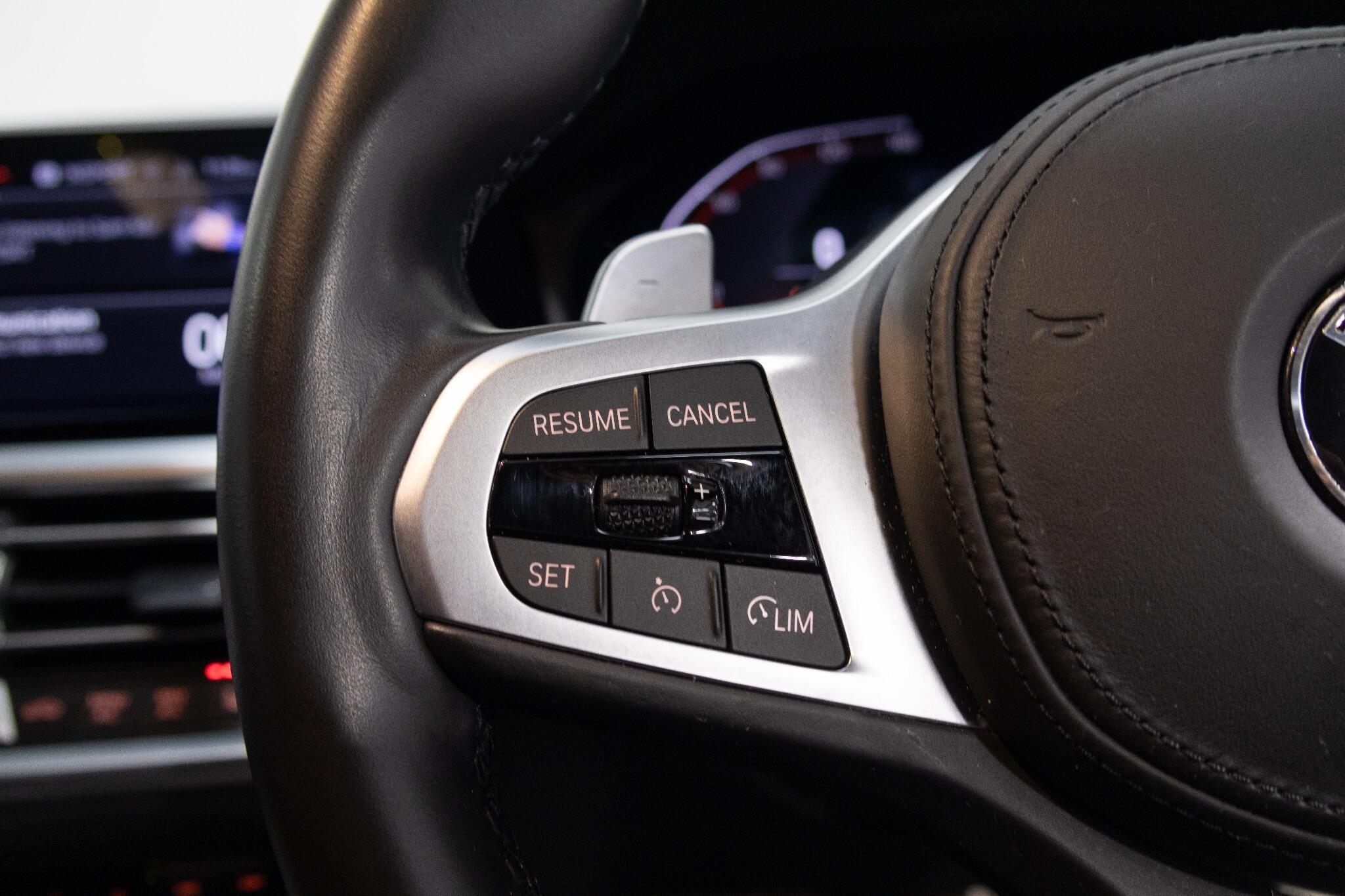 BMW 3 Series - Image 27