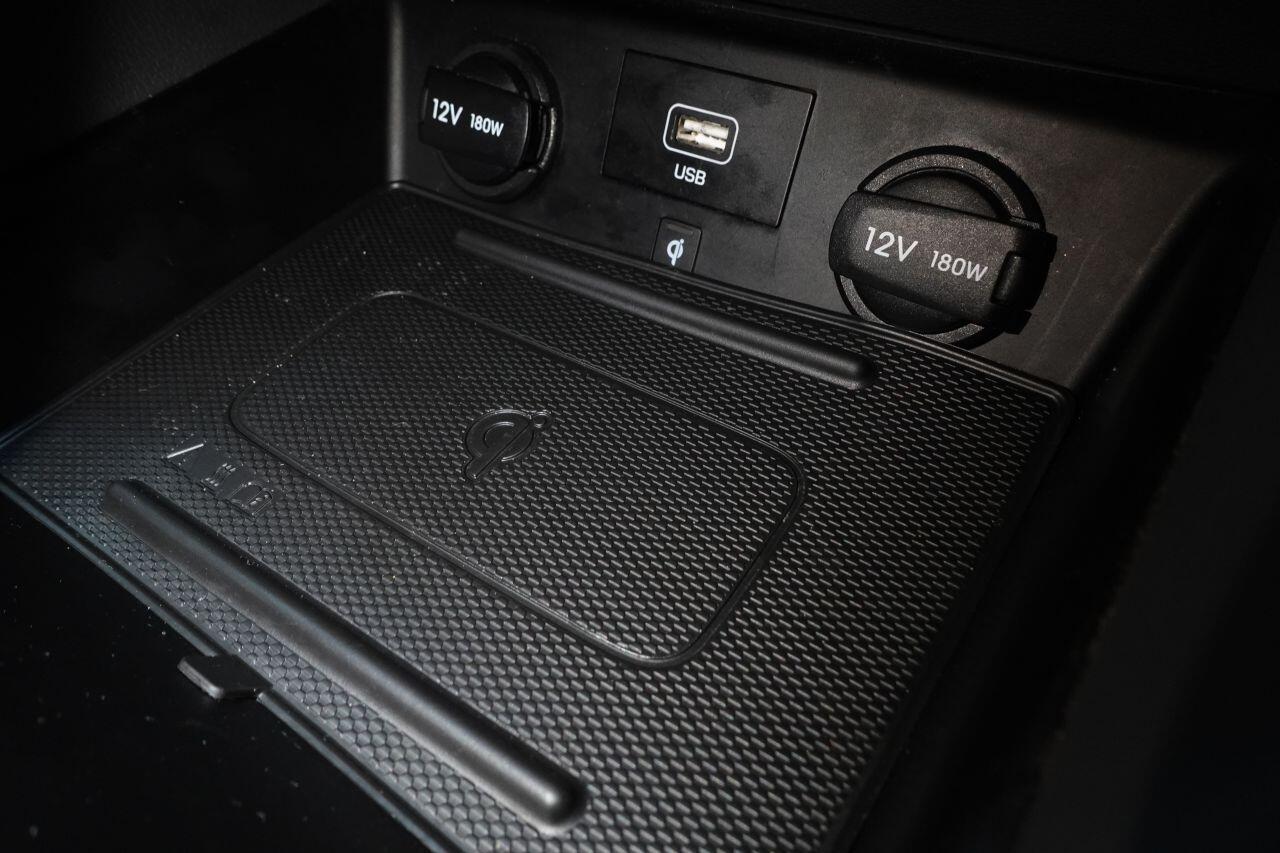 Hyundai Ioniq - Image 42