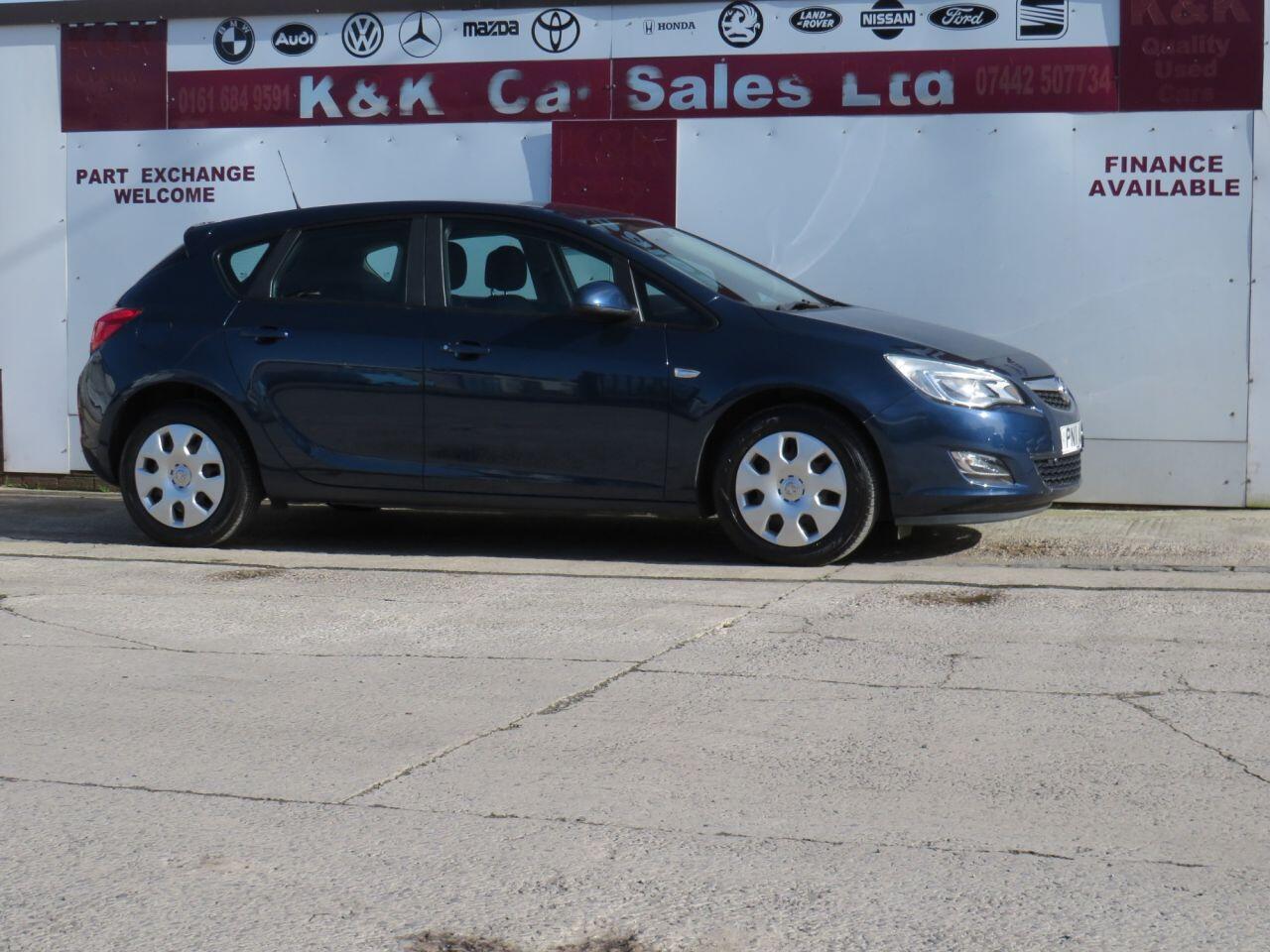 Vauxhall Astra - Image 30