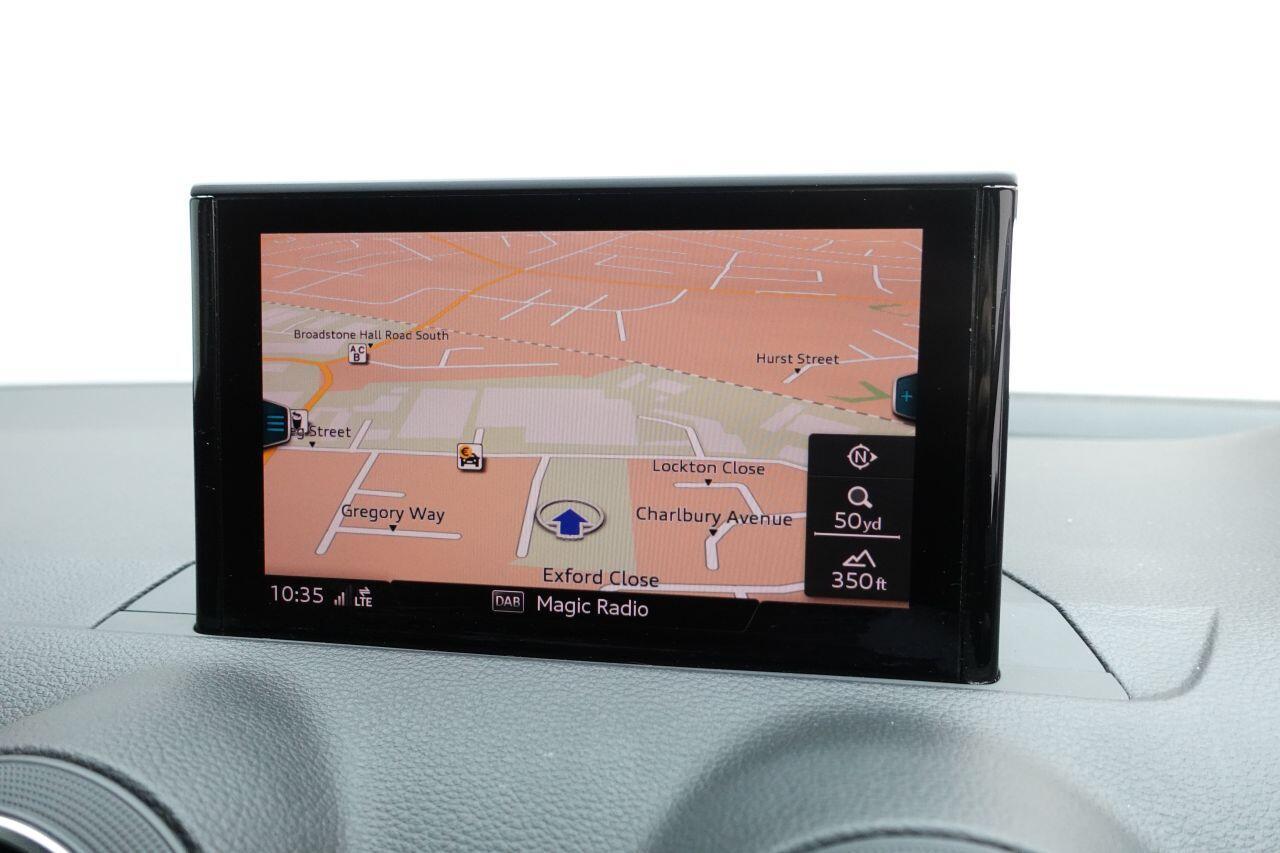 Audi Q2 - Image 2