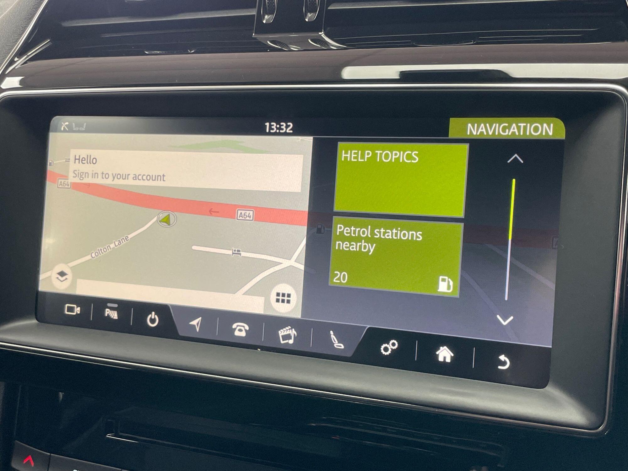 Jaguar F-Pace - Image 39