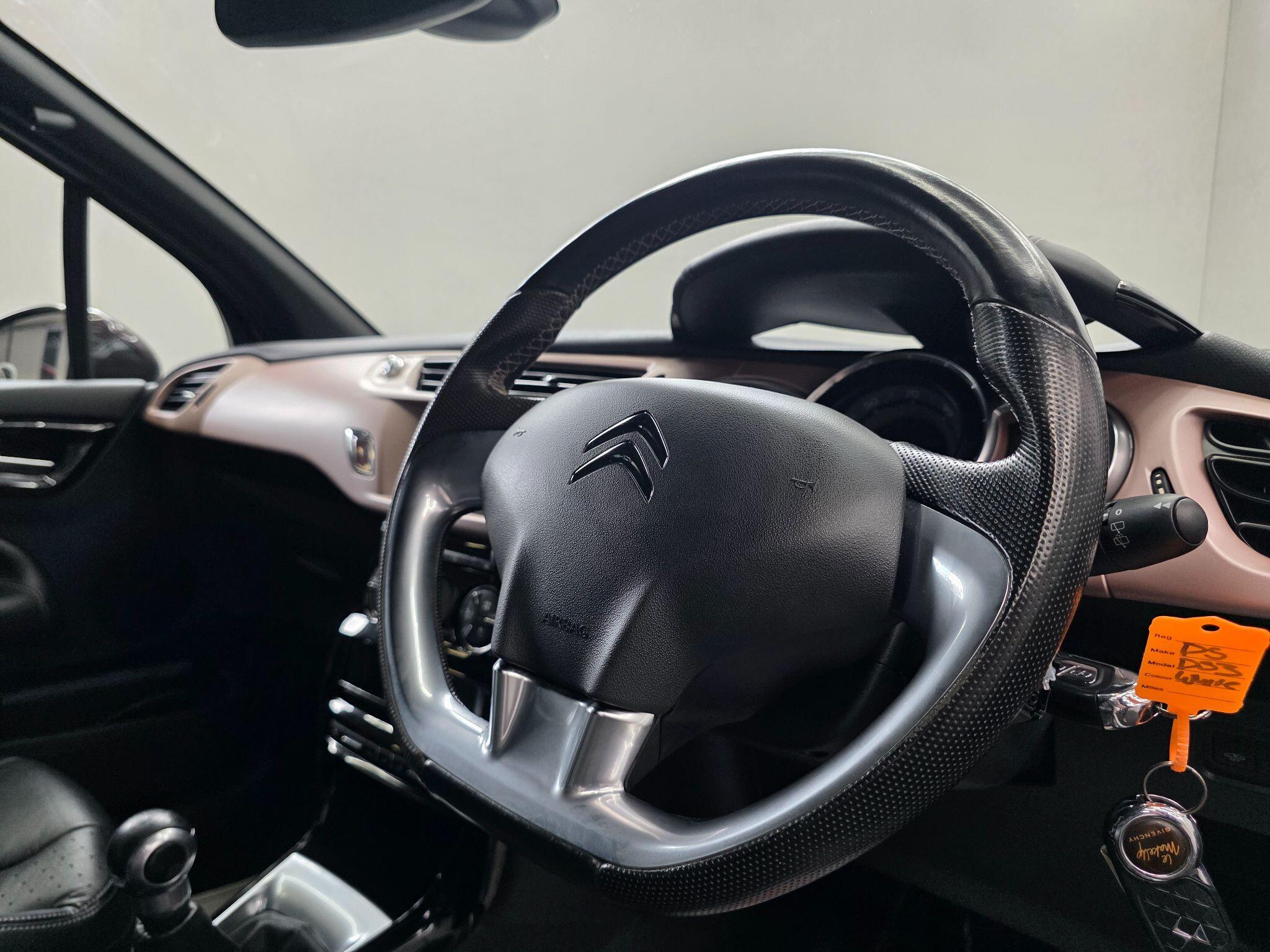 DS AUTOMOBILES DS 3 - Image 15