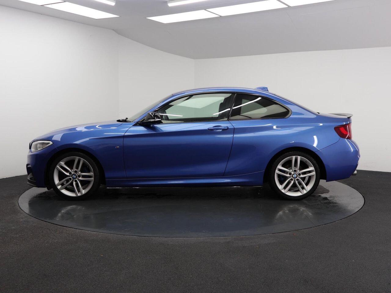 BMW 2 Series - Image 8